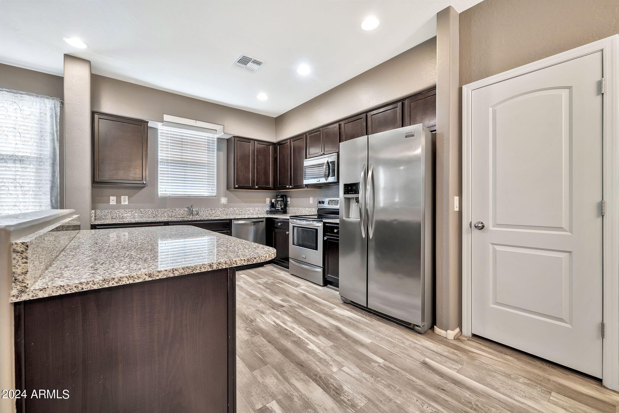 2127 N 77TH Drive
