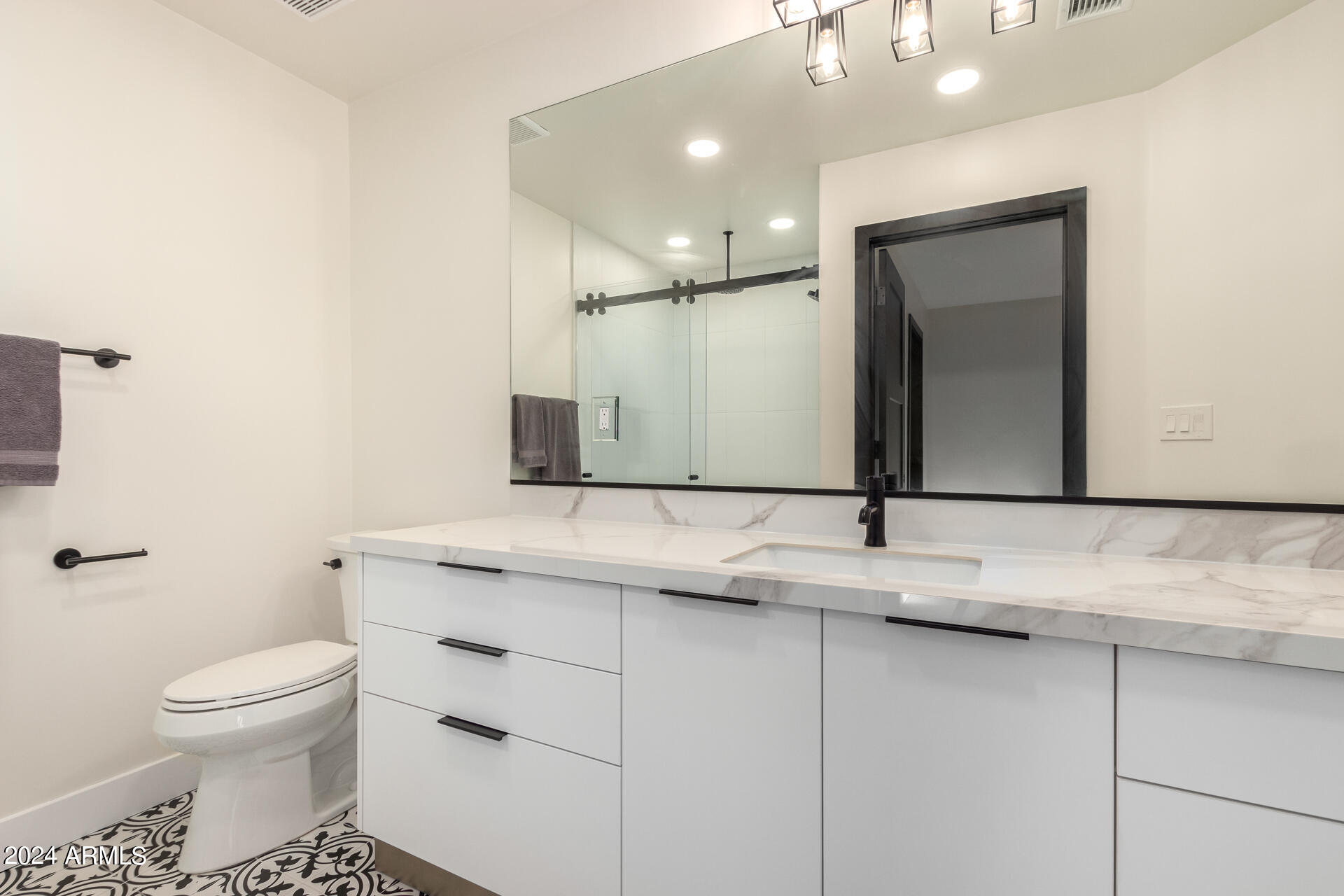 2208 W MARLETTE Avenue 108