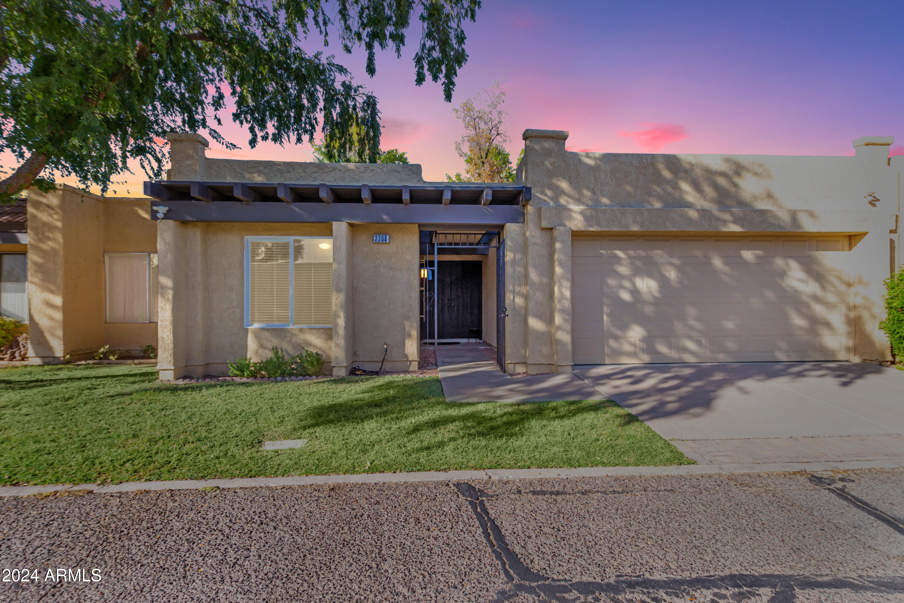 2208 W MARLETTE Avenue 108