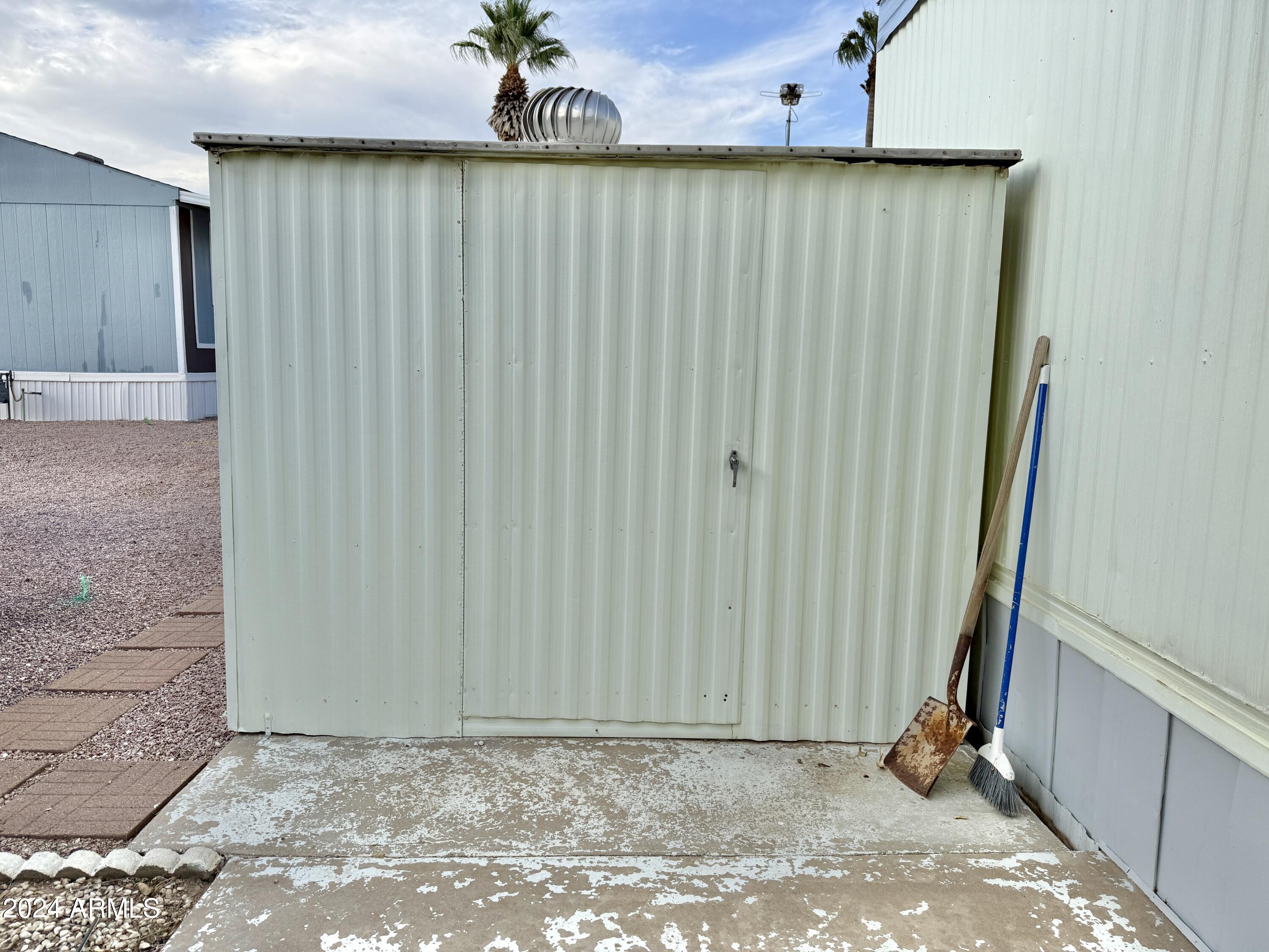 1804 W Tepee Street 34