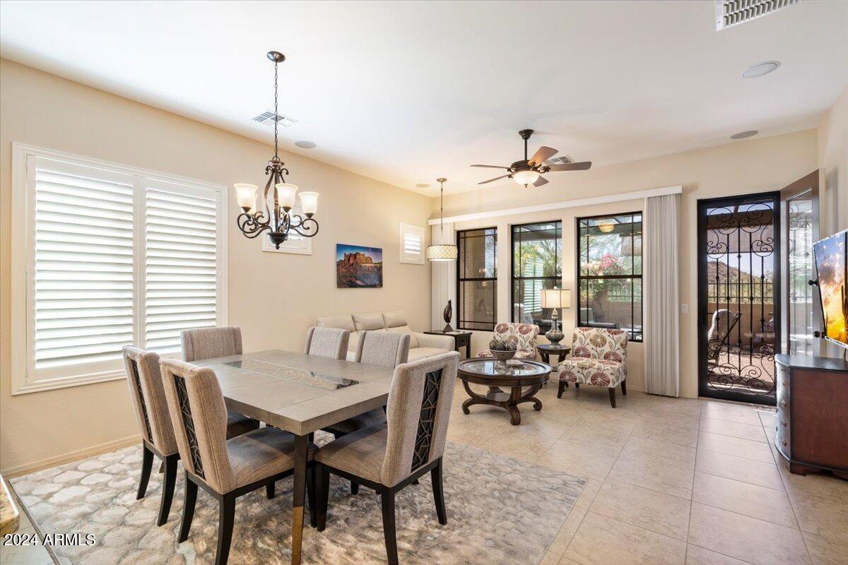 9033 E IVYGLEN Circle