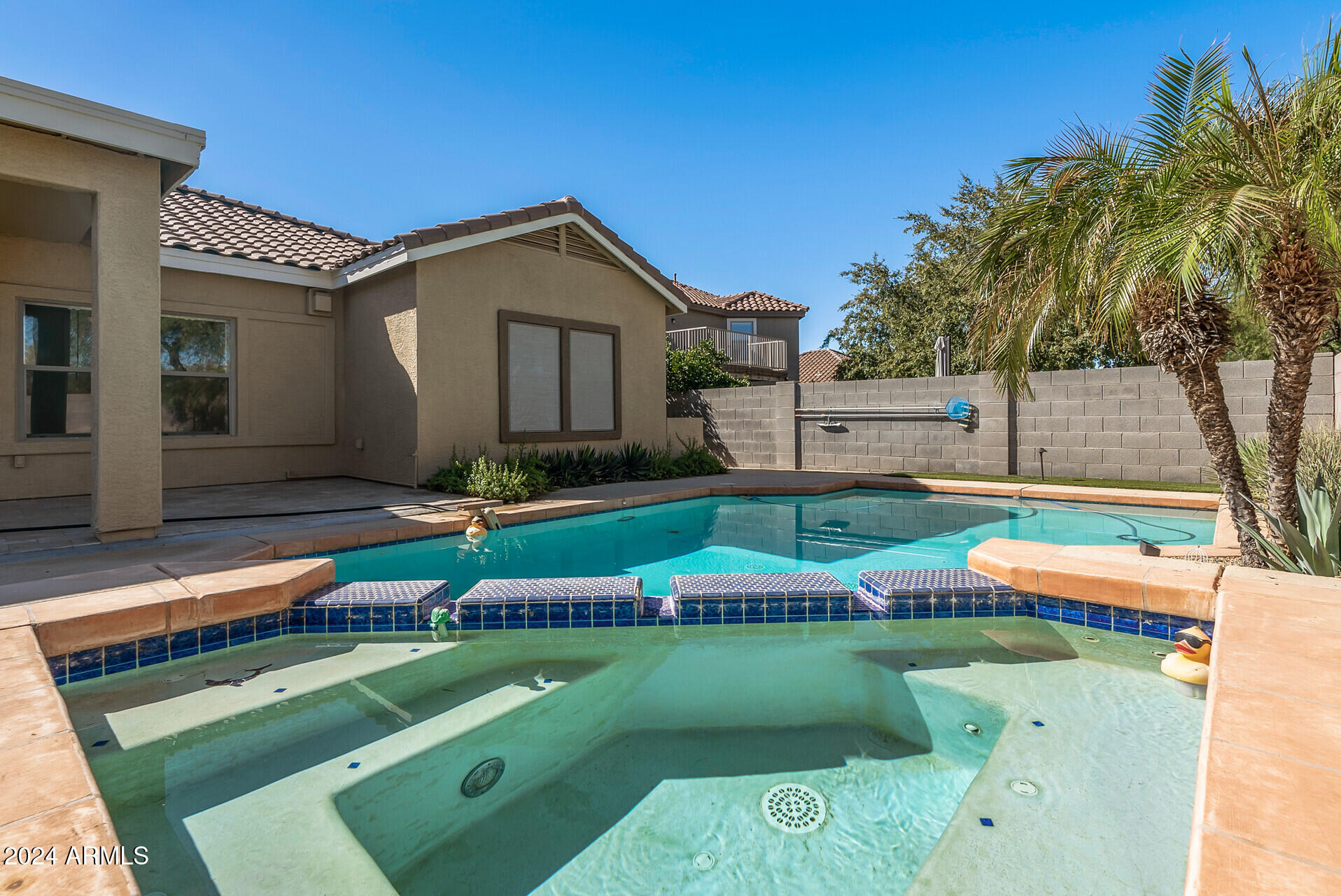 4046 E PINTO Lane