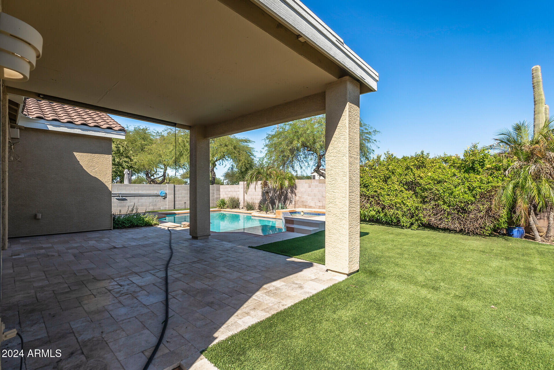 4046 E PINTO Lane