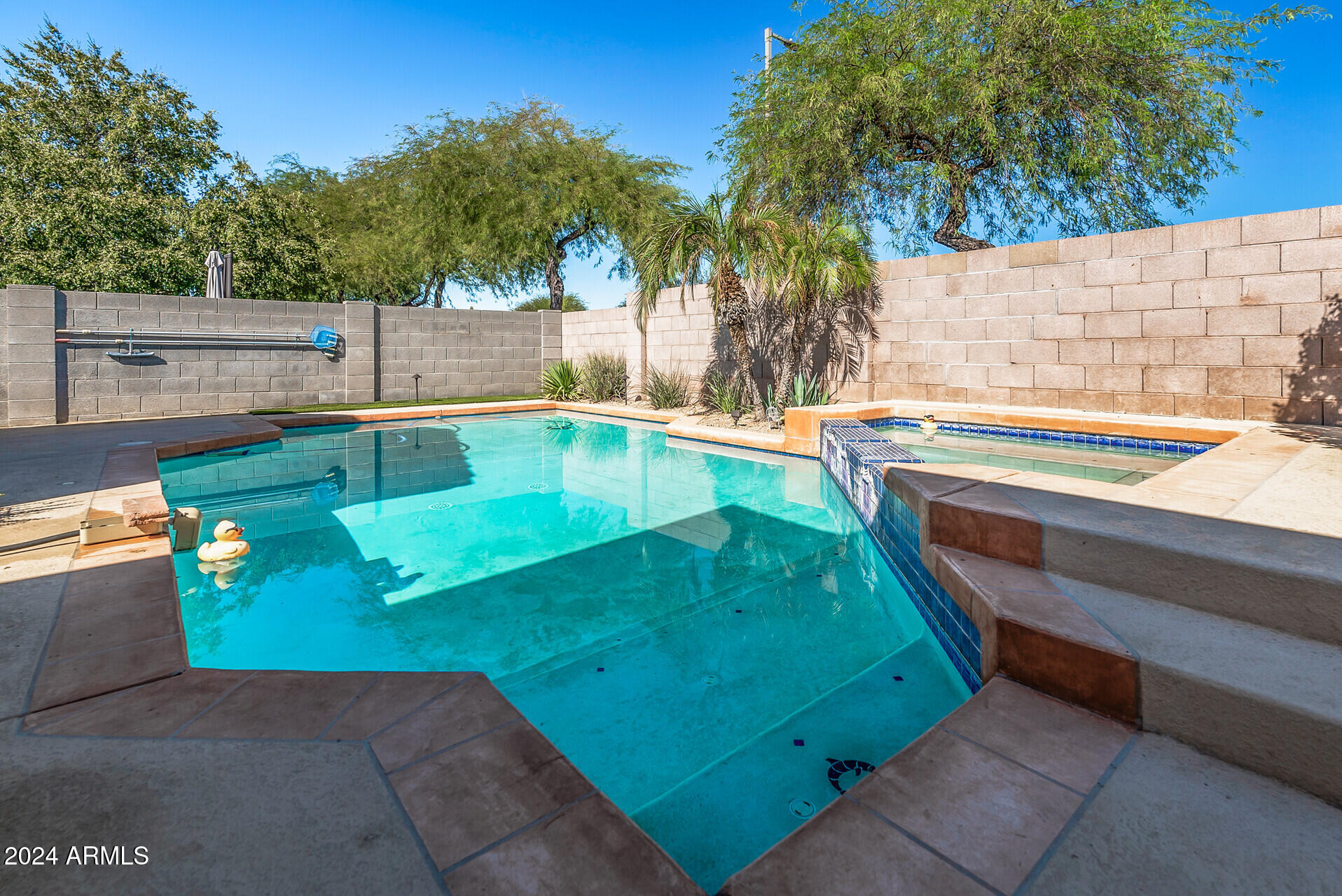 4046 E PINTO Lane