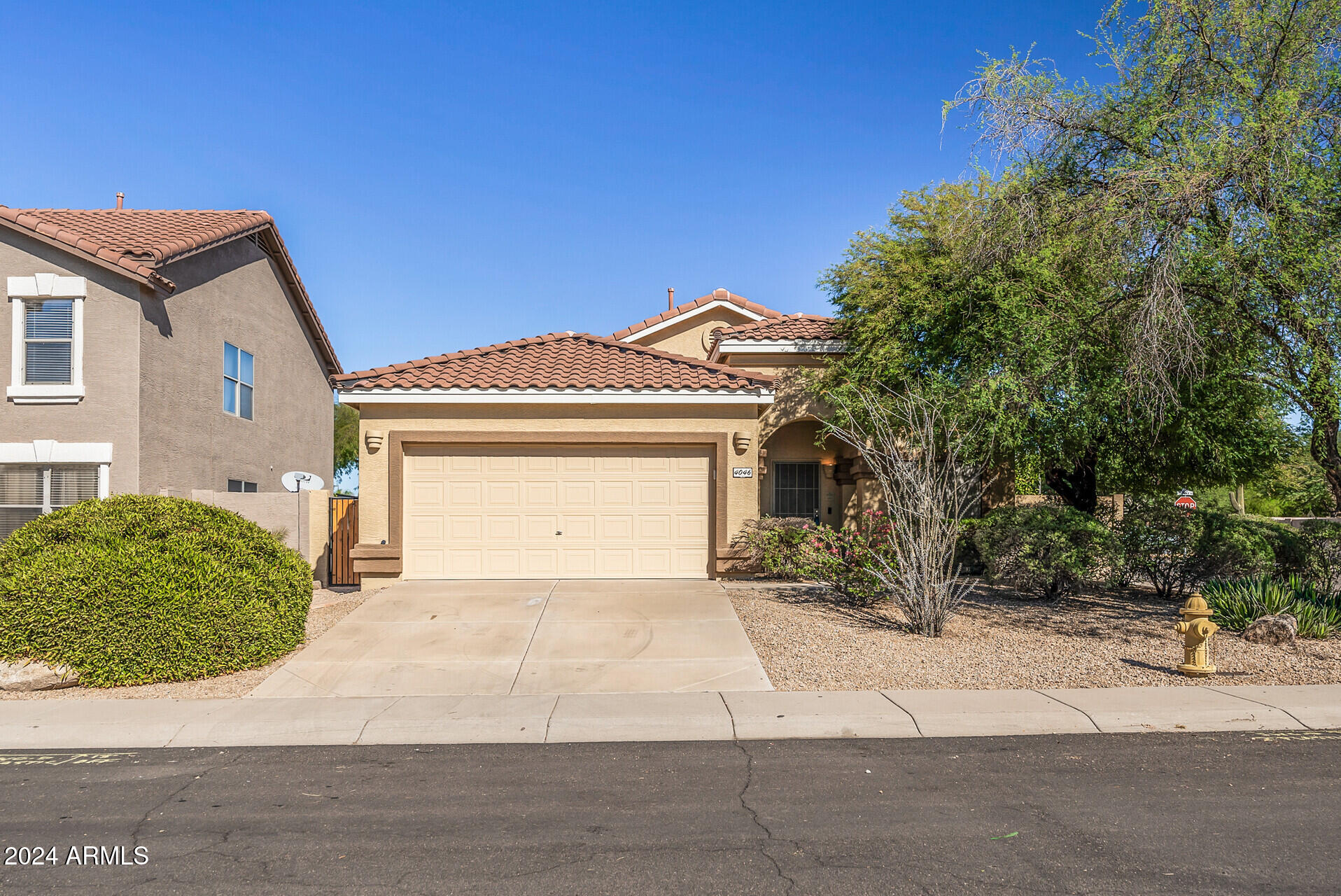 4046 E PINTO Lane