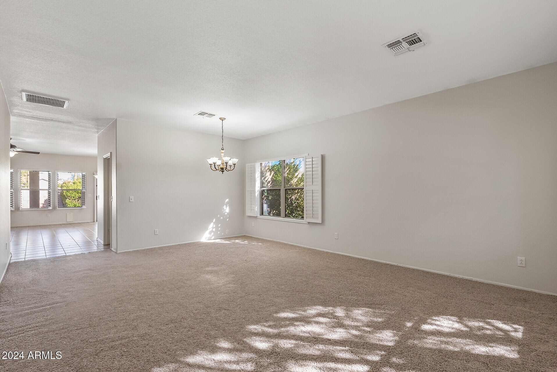 4046 E PINTO Lane