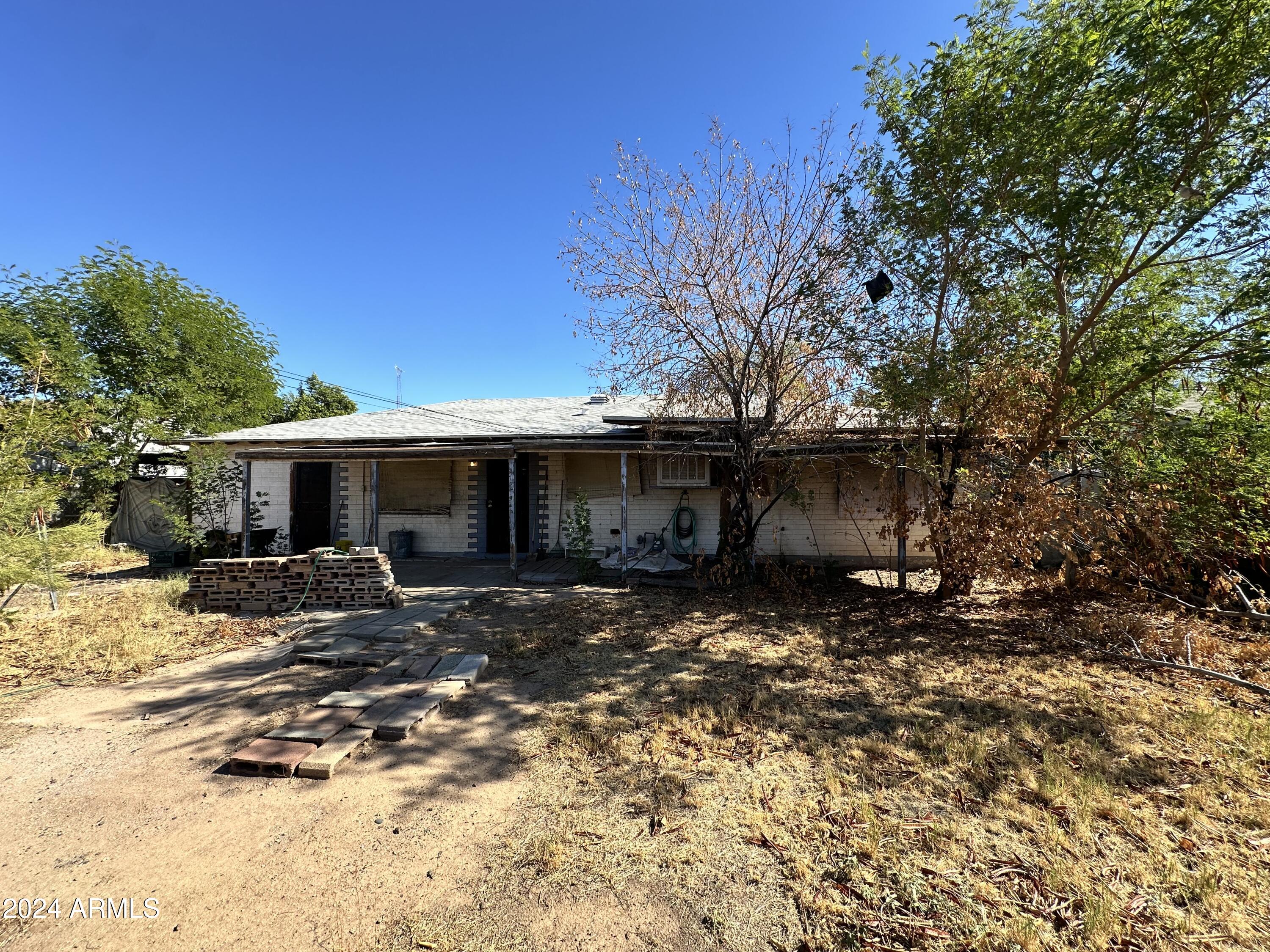 3040 N 39TH Avenue