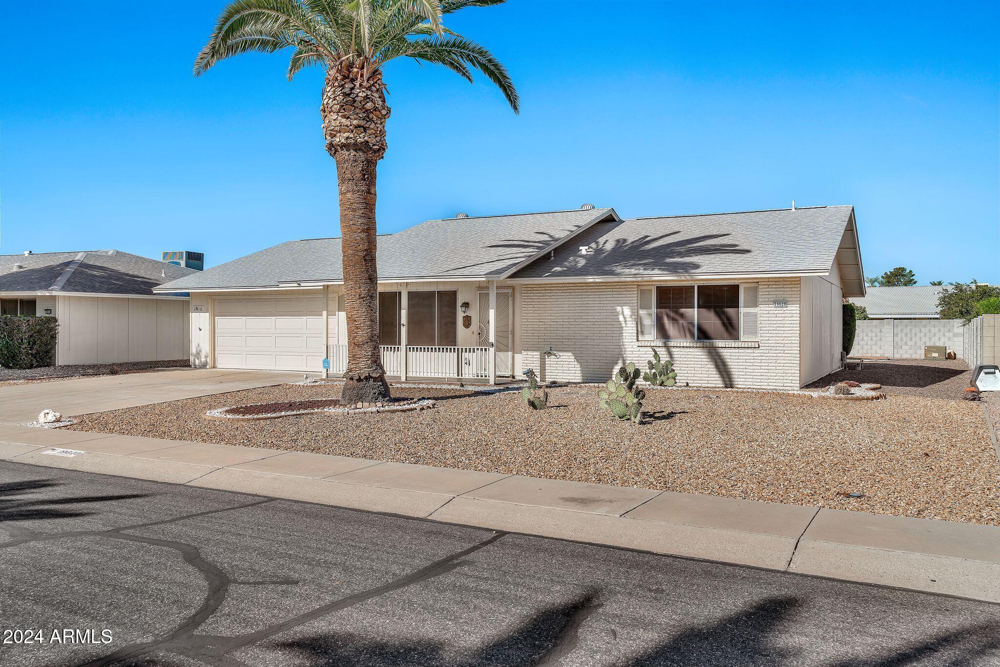 19620 N SIGNAL BUTTE Circle