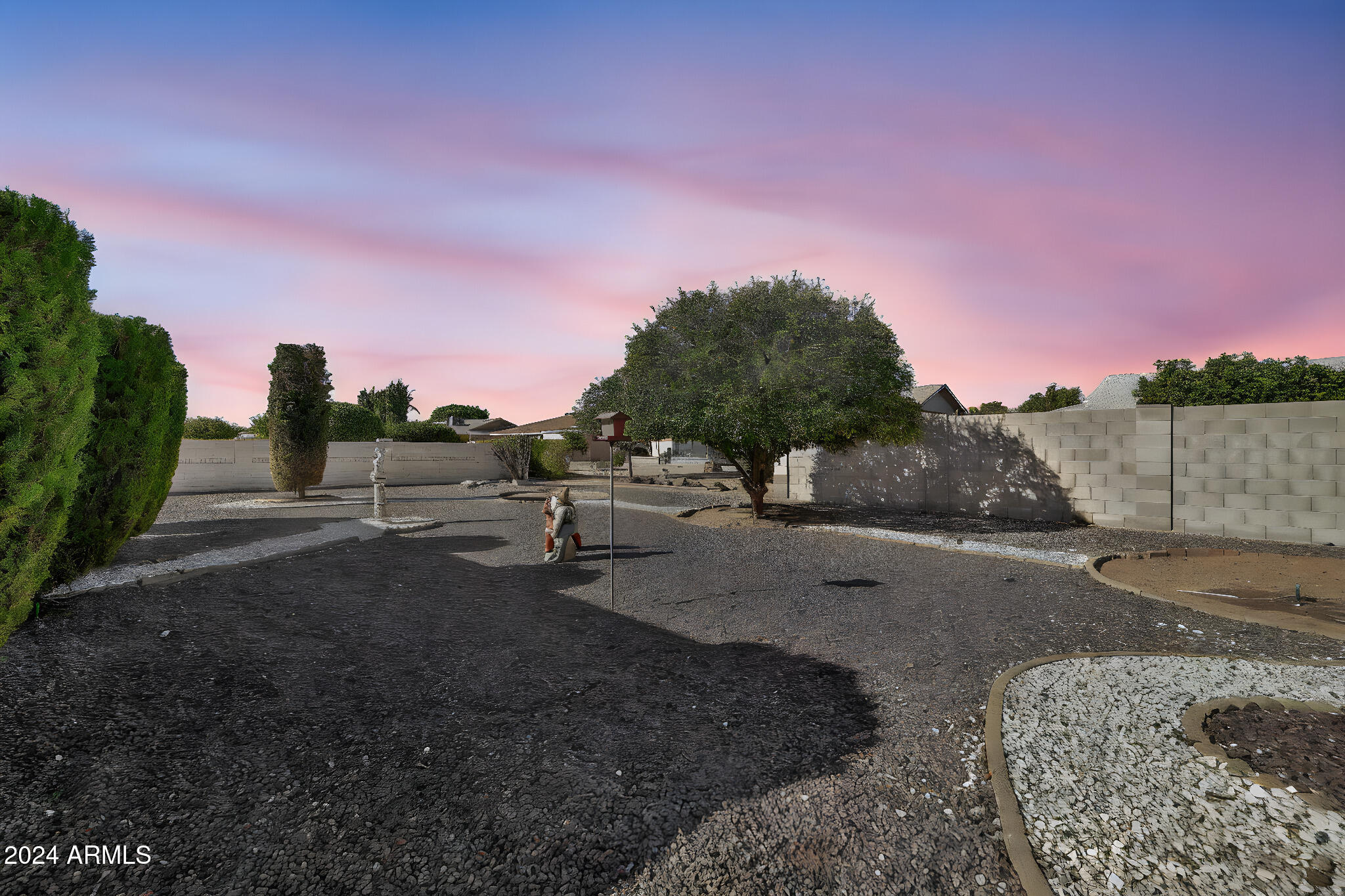 19620 N SIGNAL BUTTE Circle