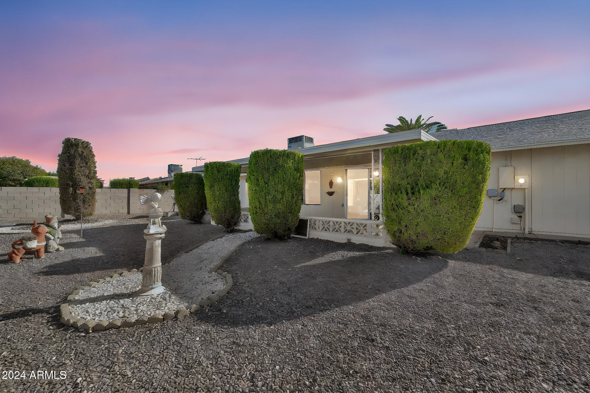 19620 N SIGNAL BUTTE Circle