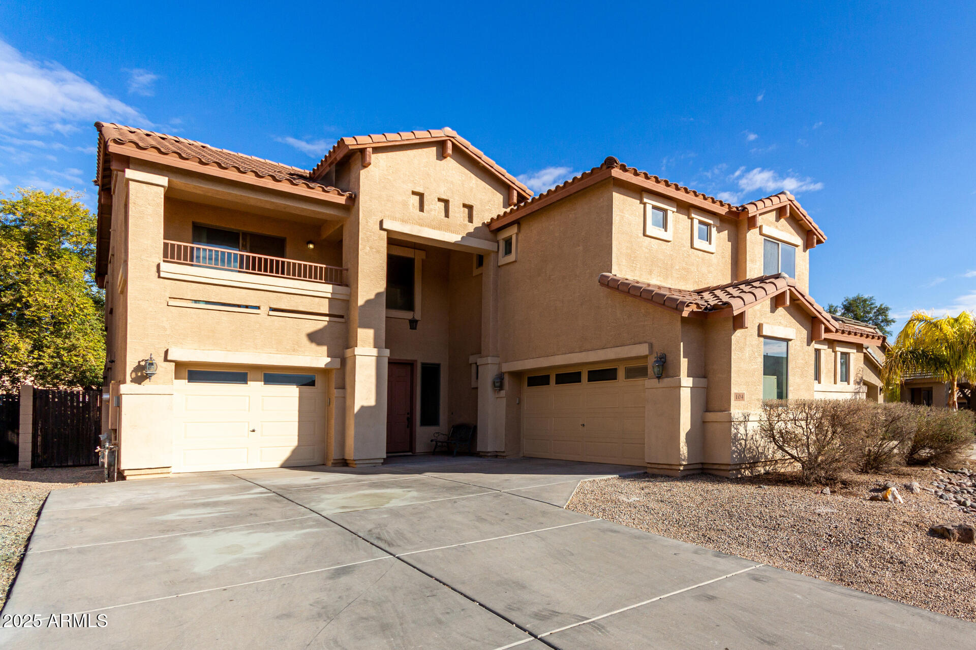 104 W RED MESA Trail