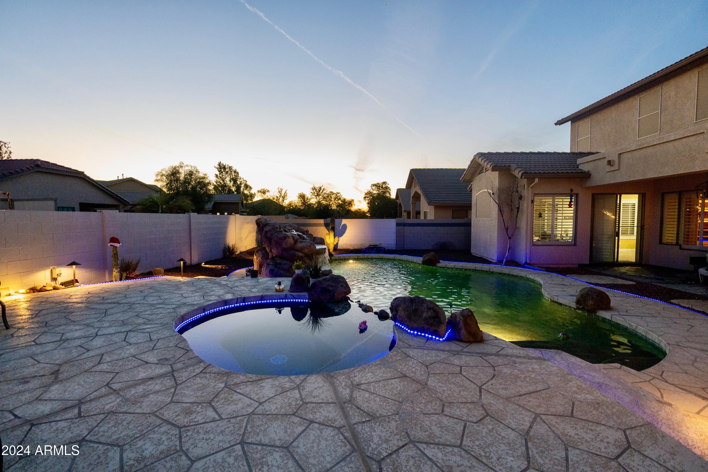 8601 W CHICKASAW Street