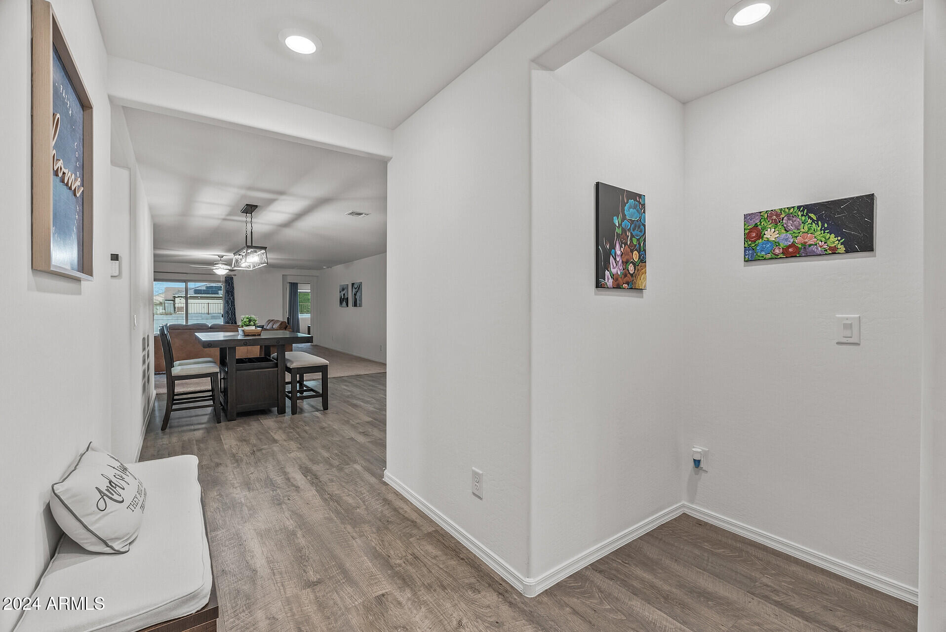 442 W BLACK HAWK Place