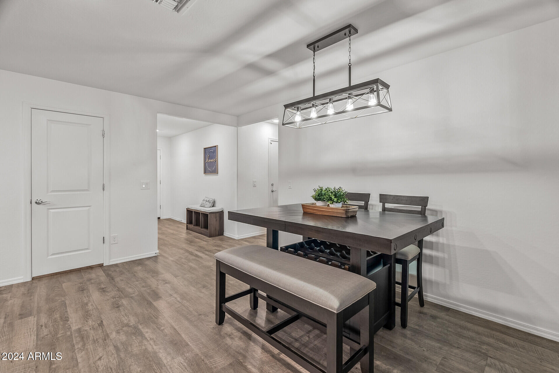 442 W BLACK HAWK Place