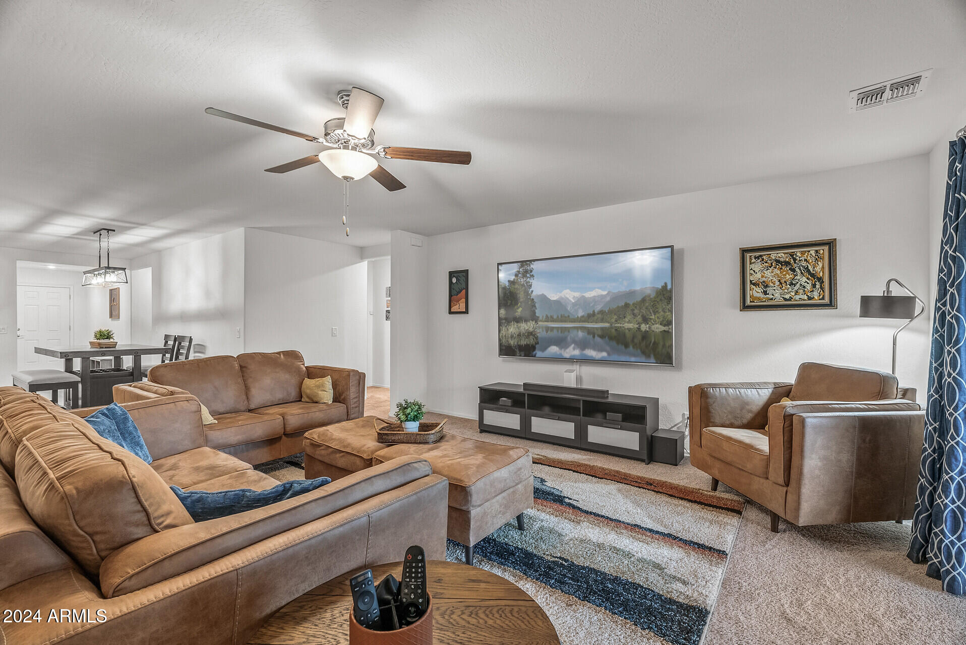 442 W BLACK HAWK Place