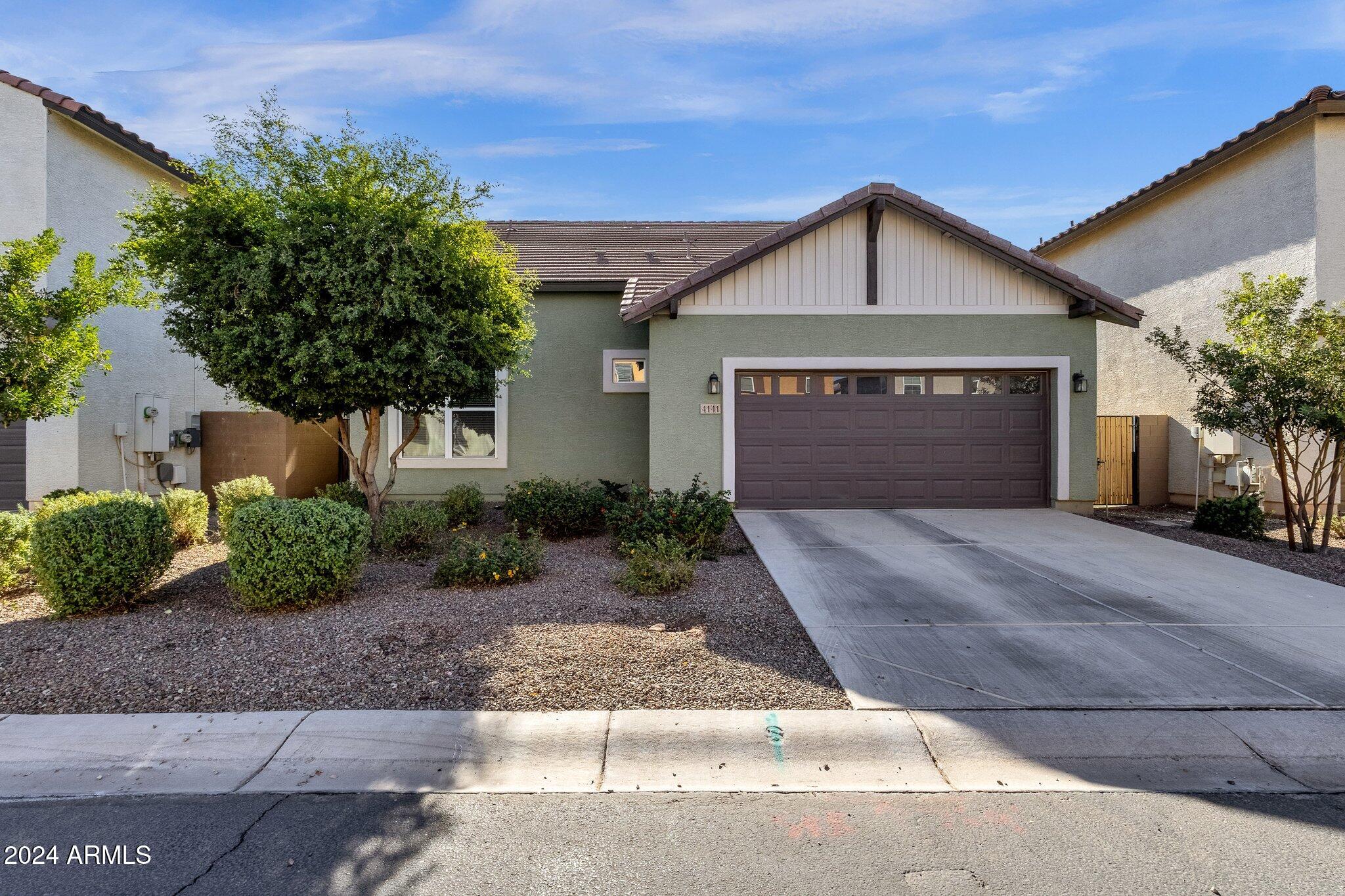4141 E PONY Lane