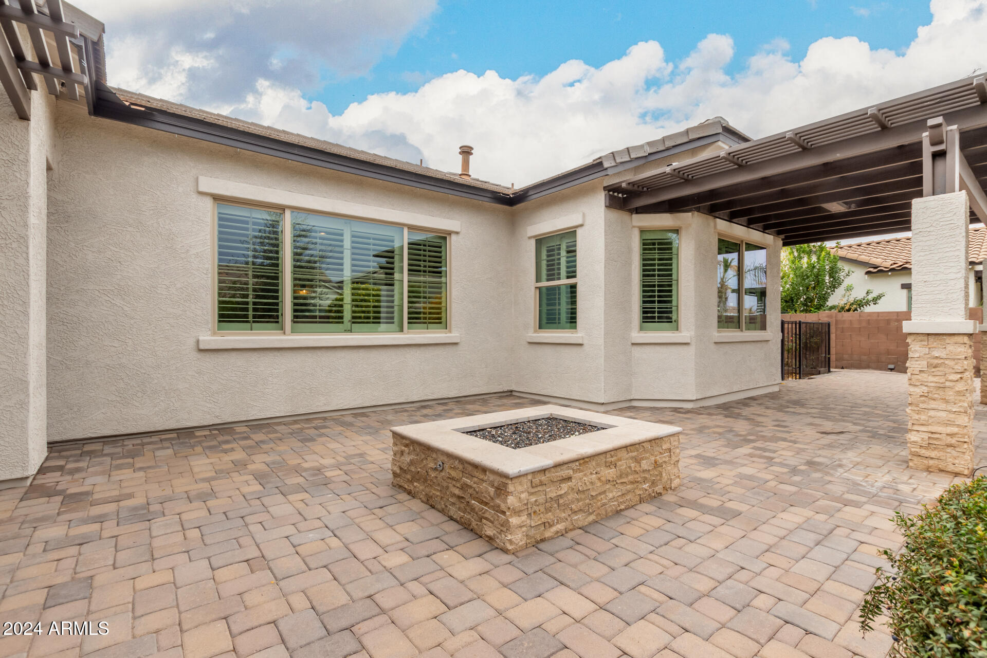 3150 E WARBLER Road