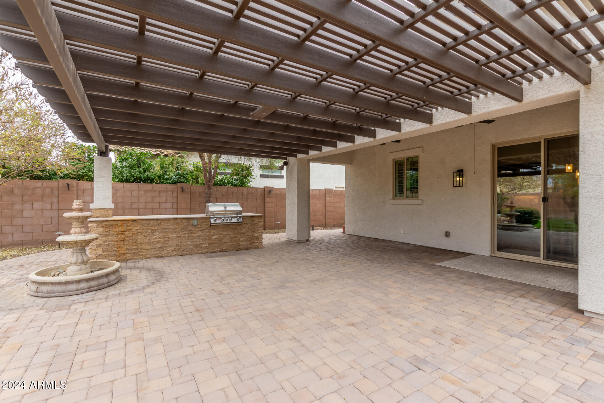 3150 E WARBLER Road