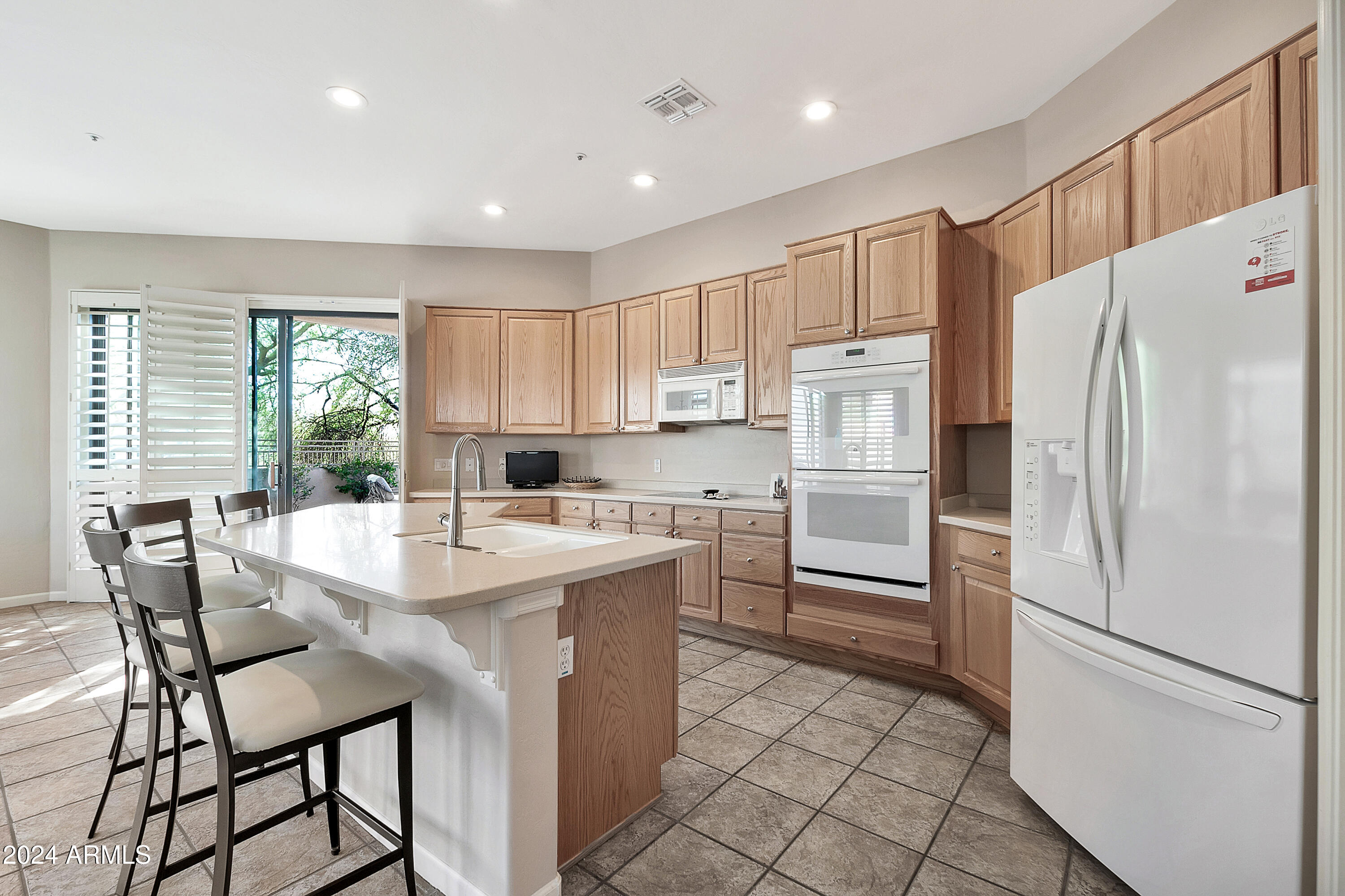 8179 E SIERRA PINTA Drive