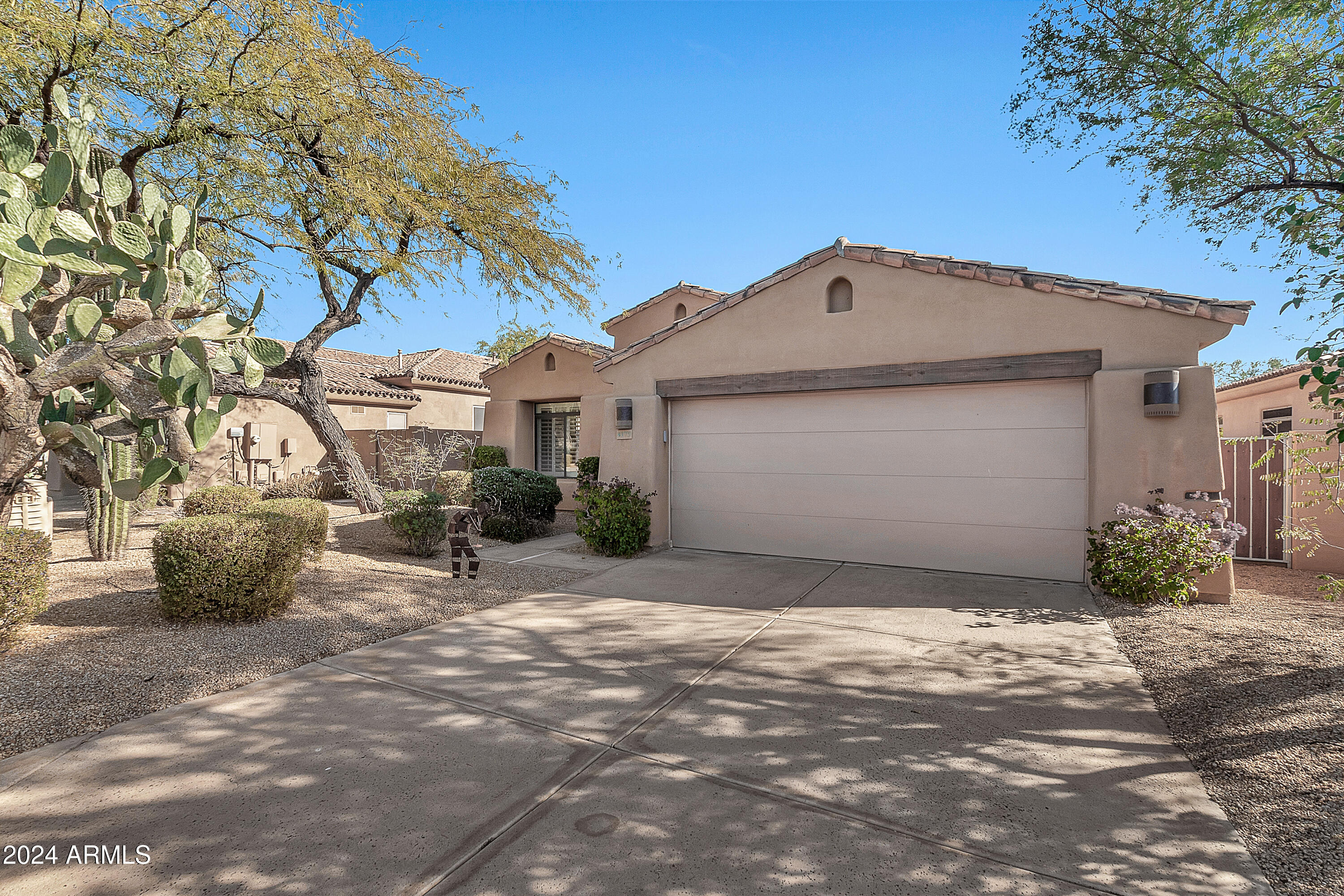 8179 E SIERRA PINTA Drive