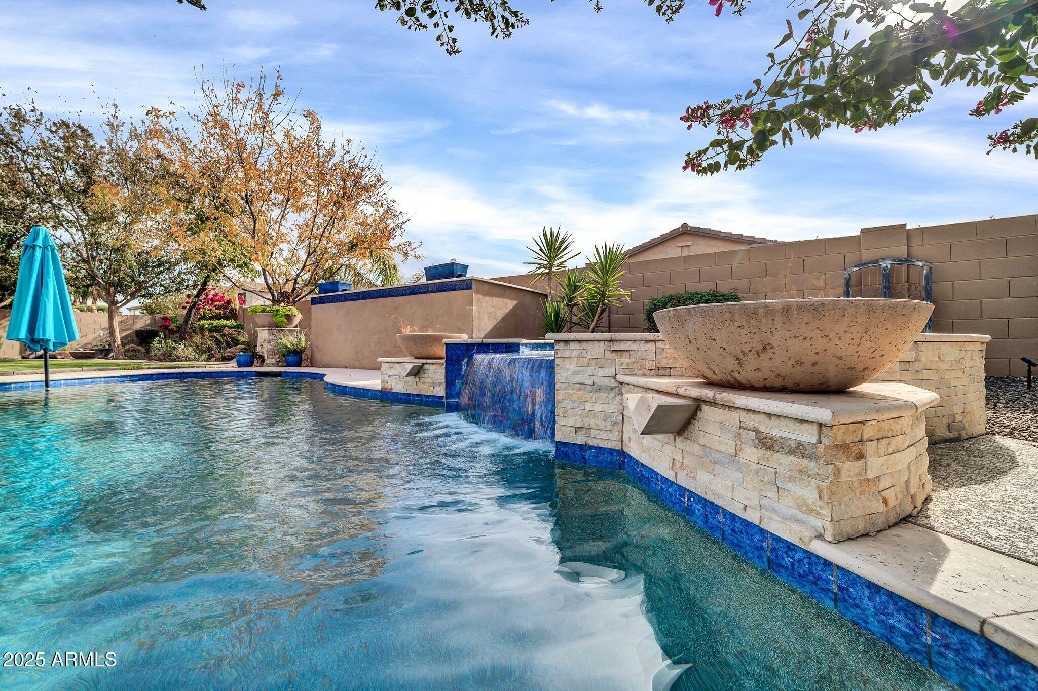 9825 W Desert Elm Lane