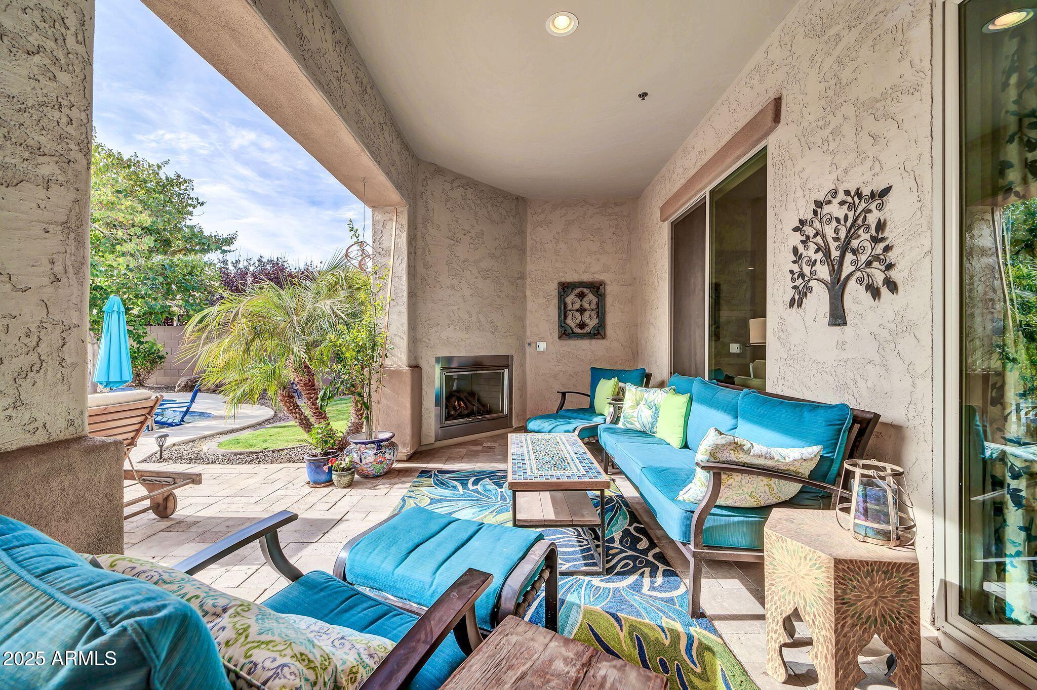 9825 W Desert Elm Lane