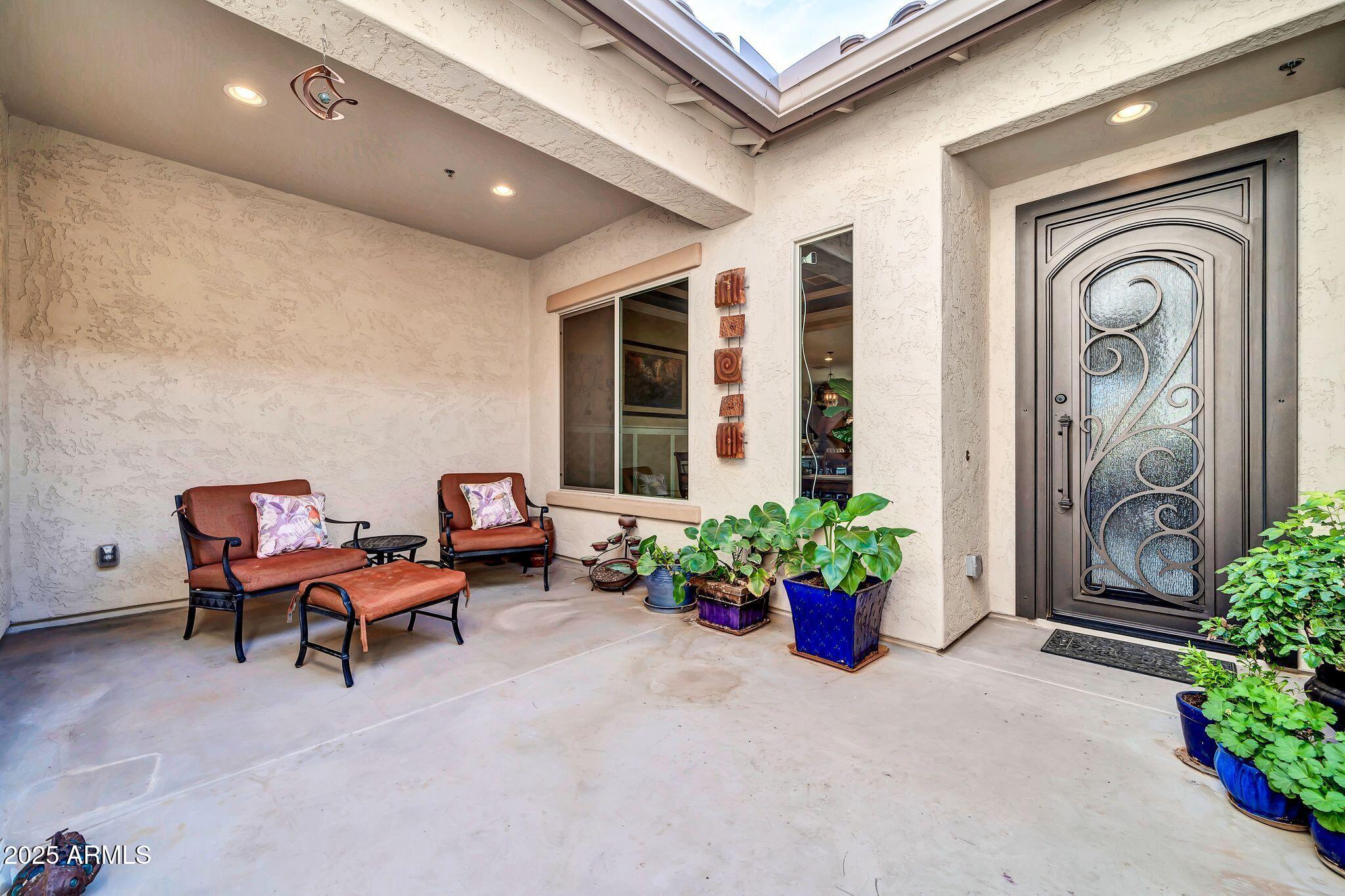 9825 W Desert Elm Lane