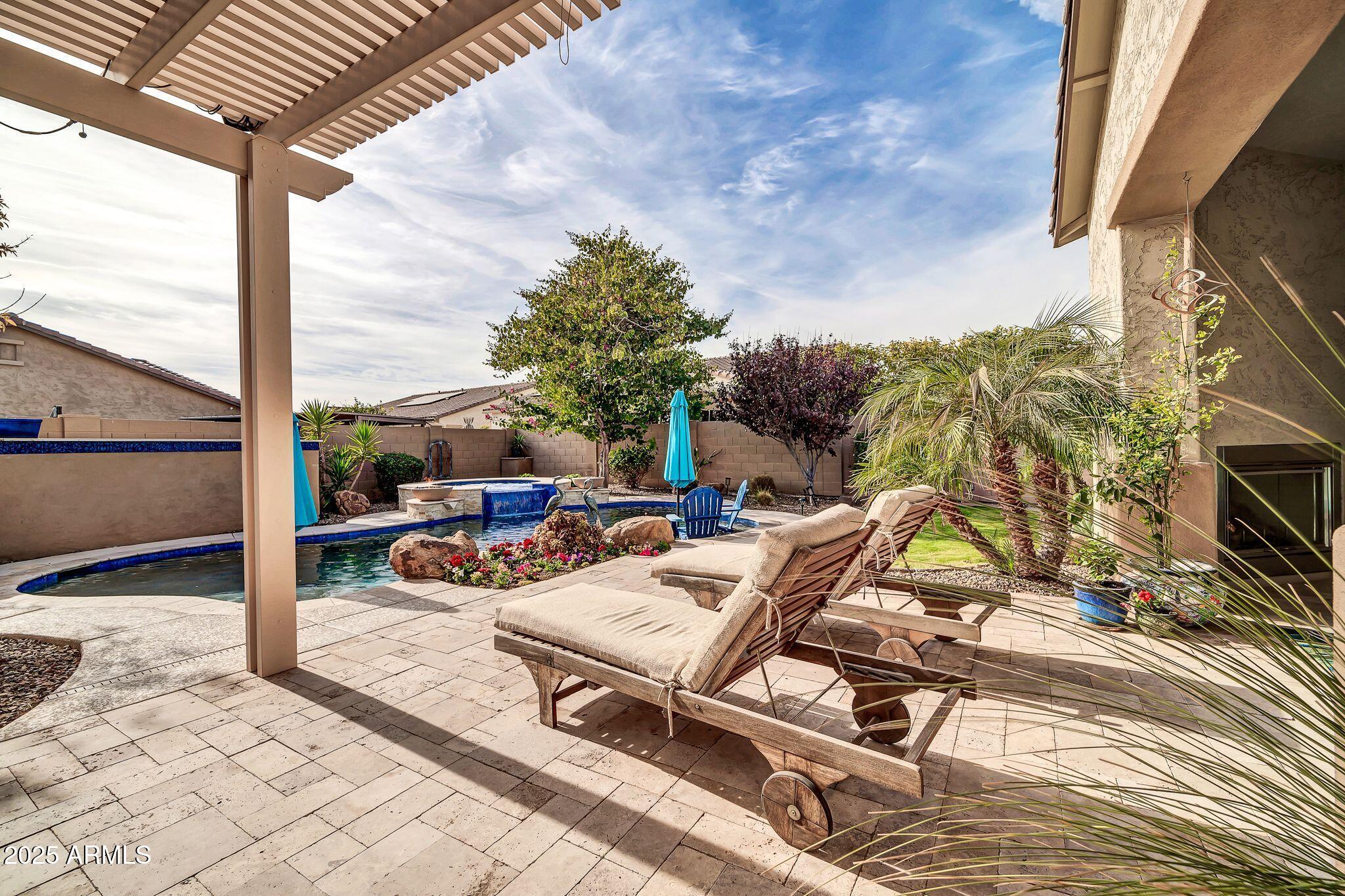 9825 W Desert Elm Lane