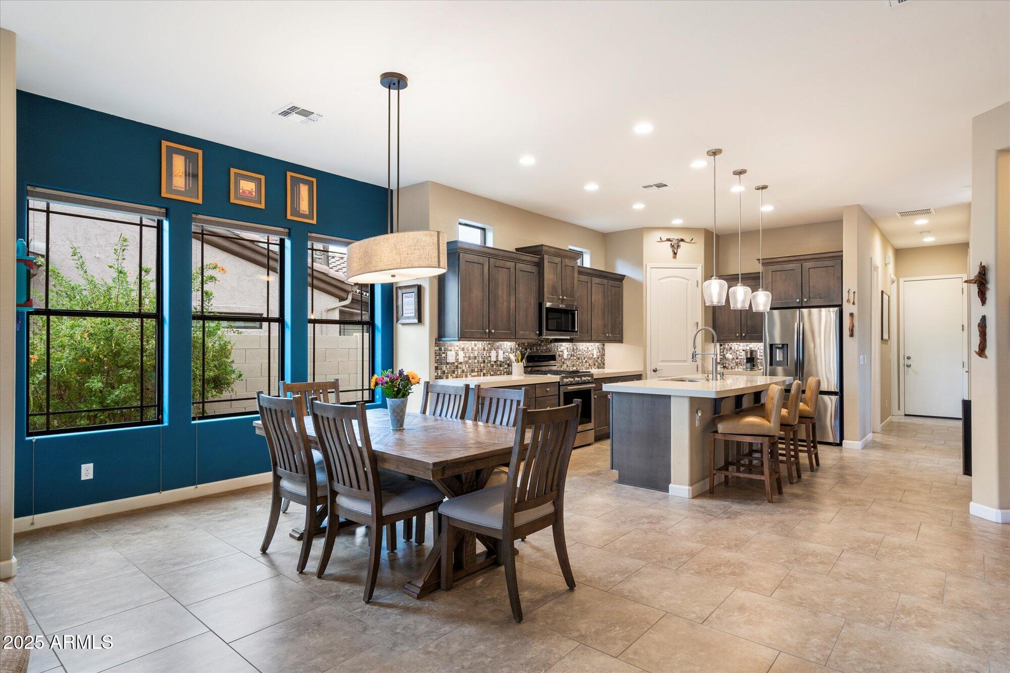 2129 N ATWOOD