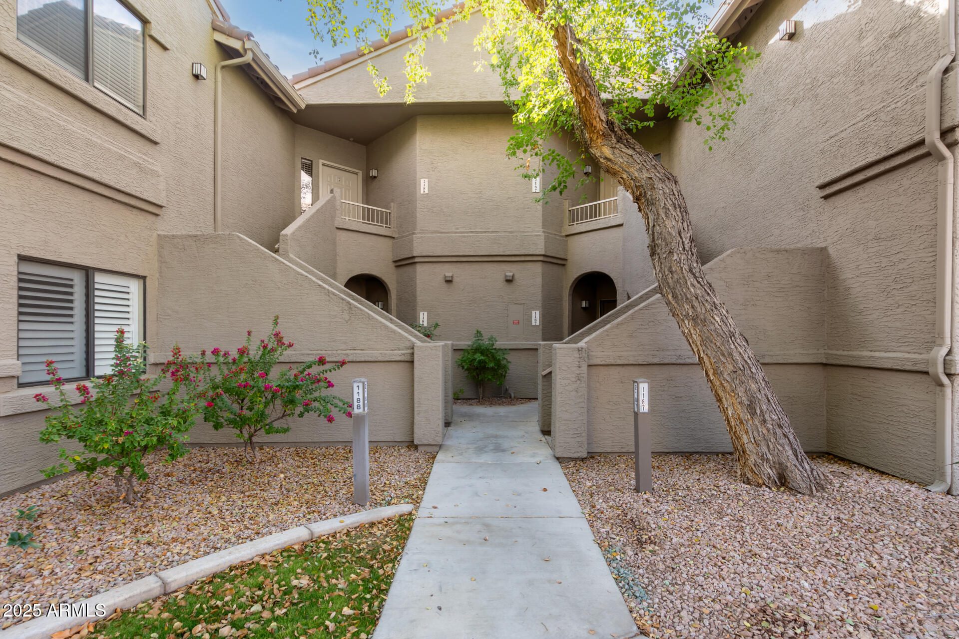 15225 N 100TH Street, 2187