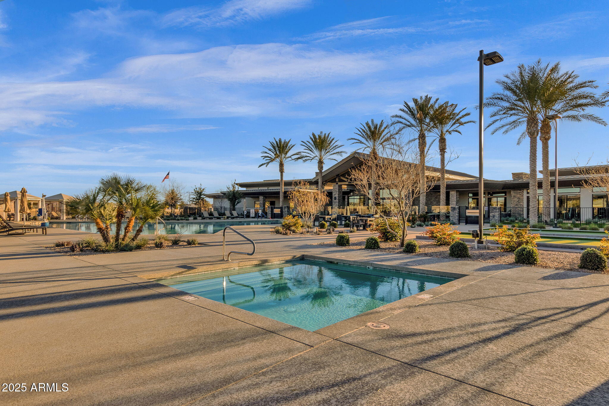 1520 W Sonoqui Boulevard