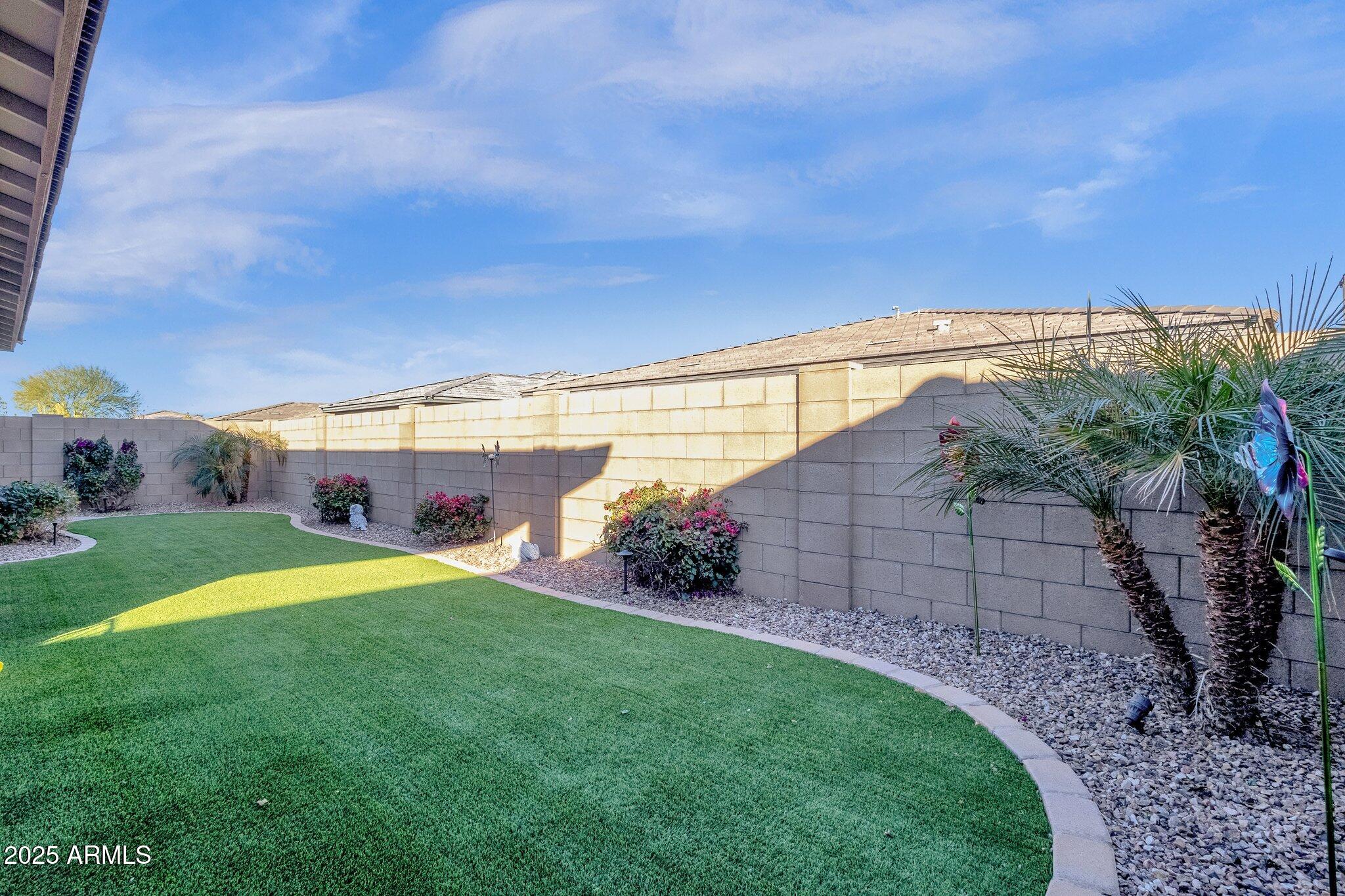 1520 W Sonoqui Boulevard