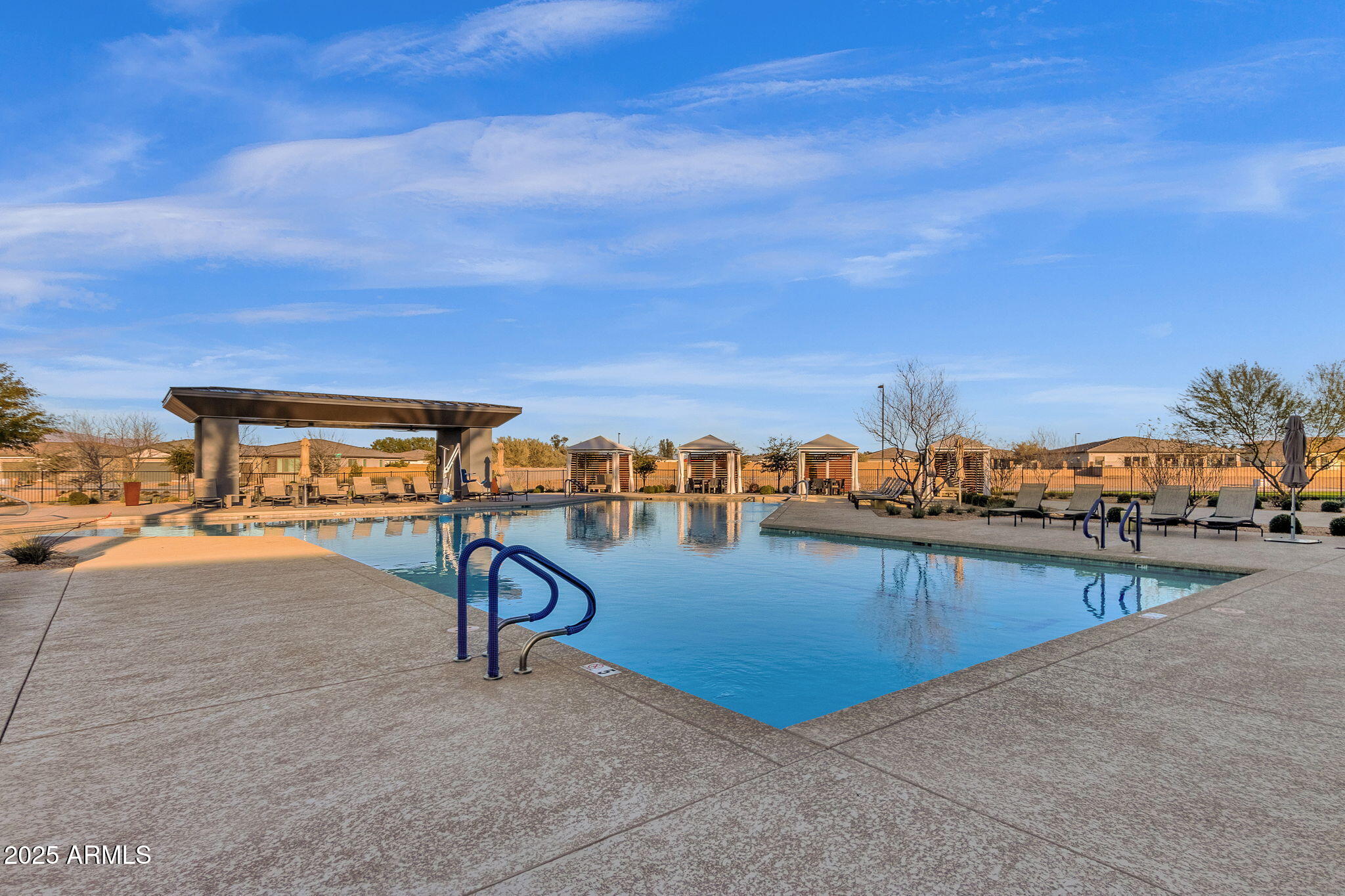 1520 W Sonoqui Boulevard