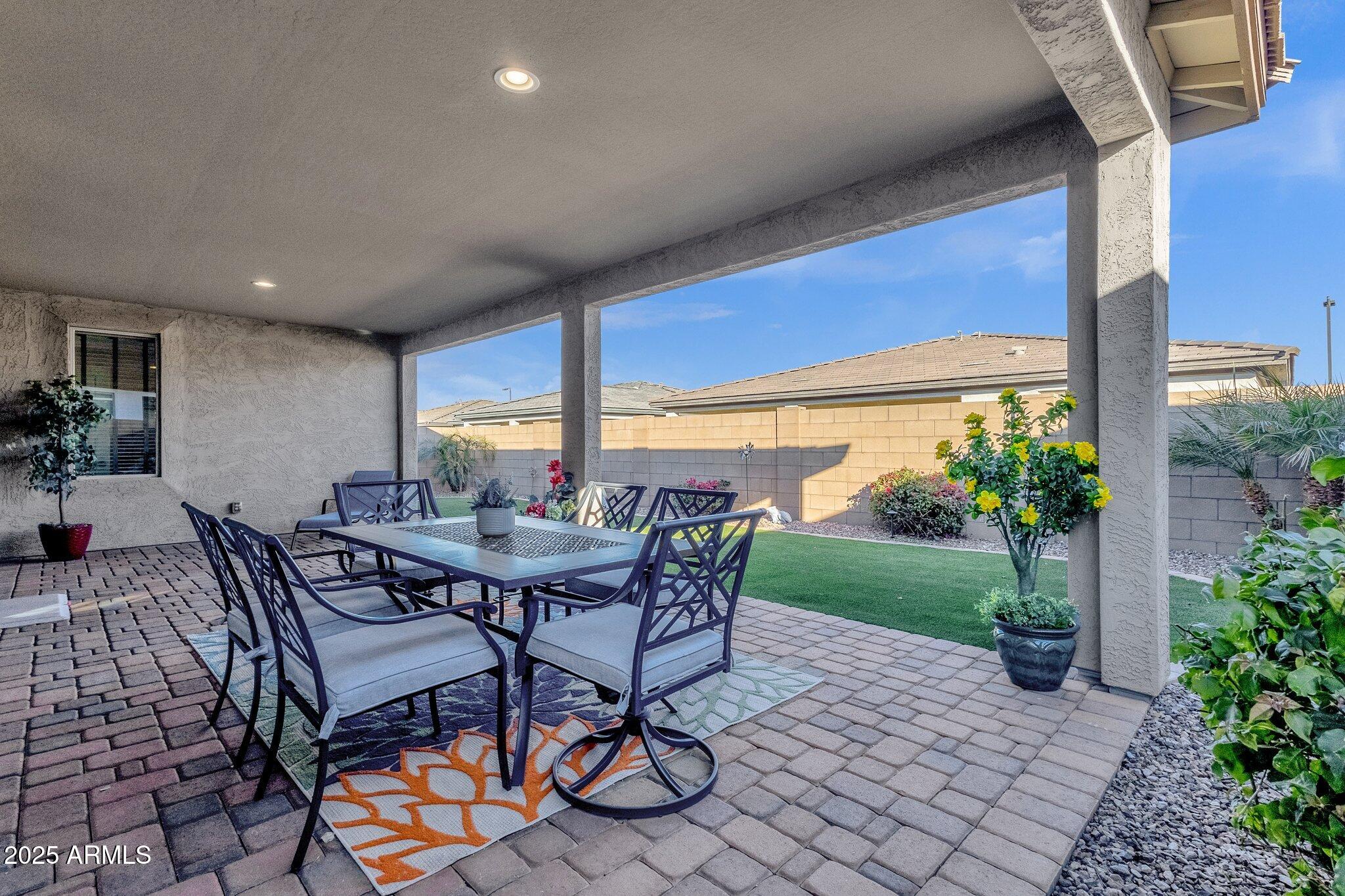 1520 W Sonoqui Boulevard