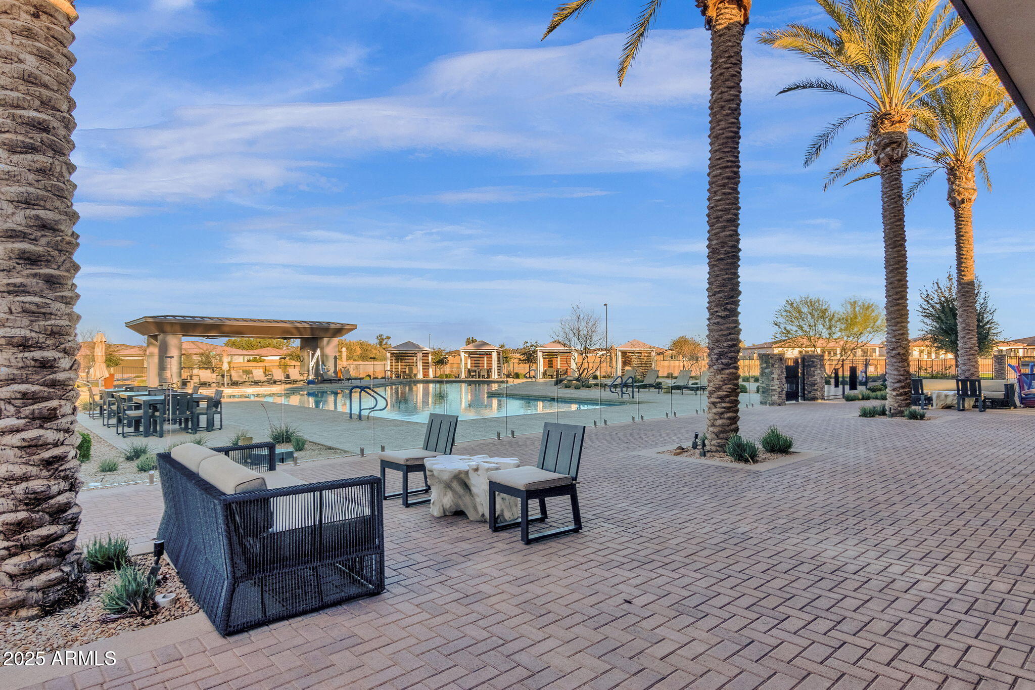 1520 W Sonoqui Boulevard