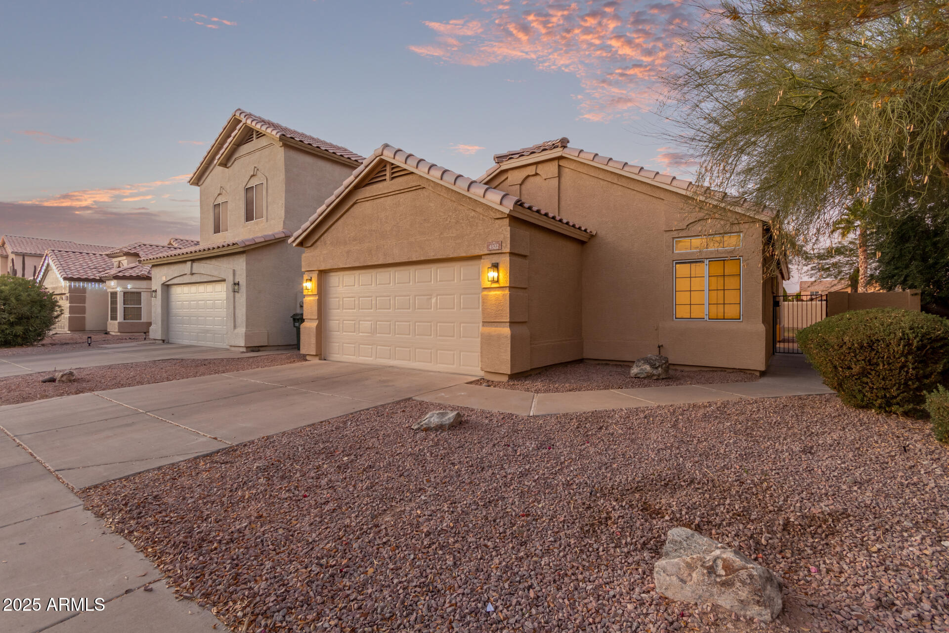 4322 E SOUTH FORK Drive