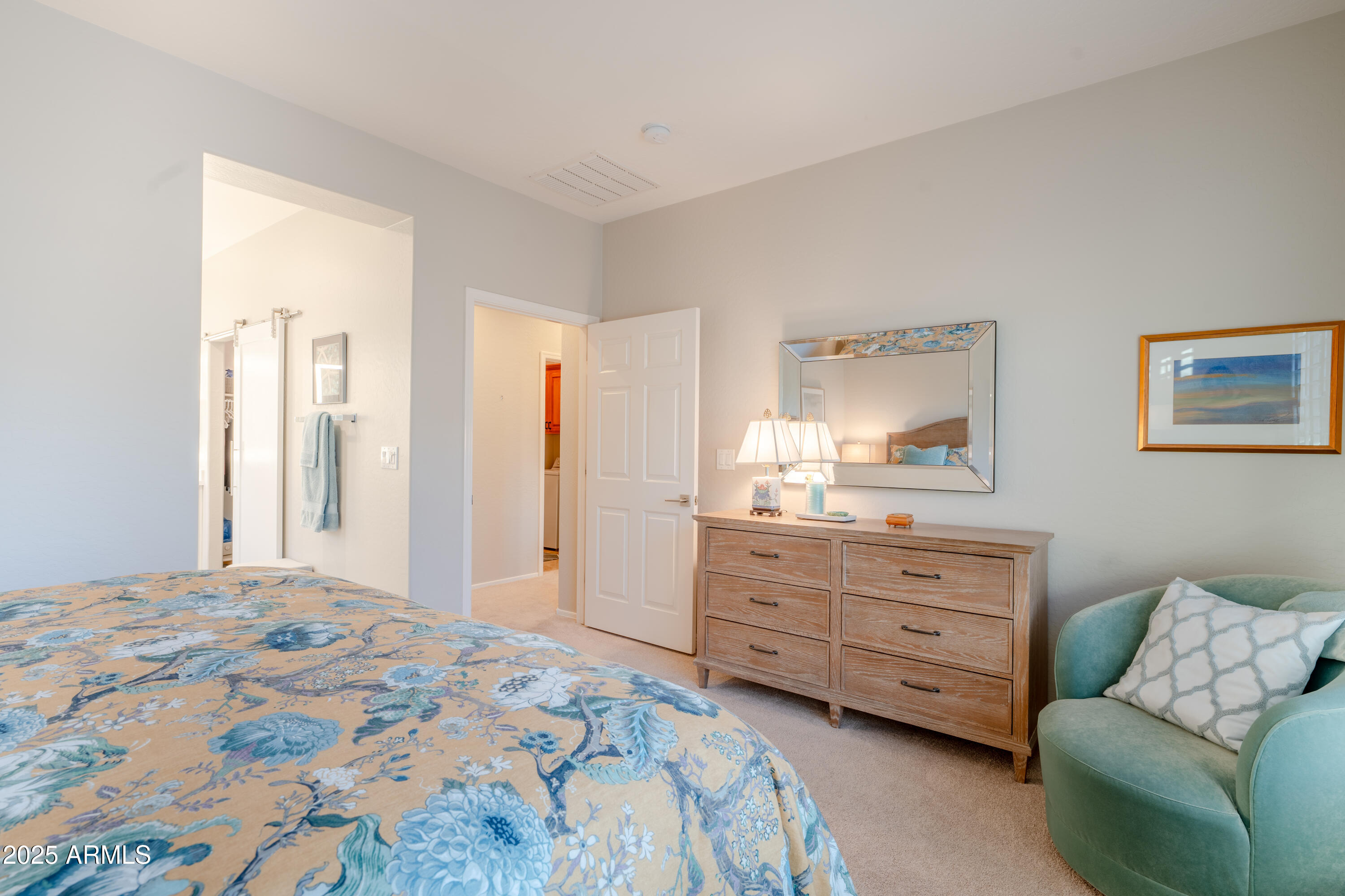 41226 N ROLLING GREEN Way