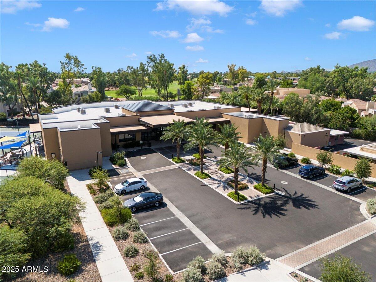 8989 N GAINEY CENTER Drive 222