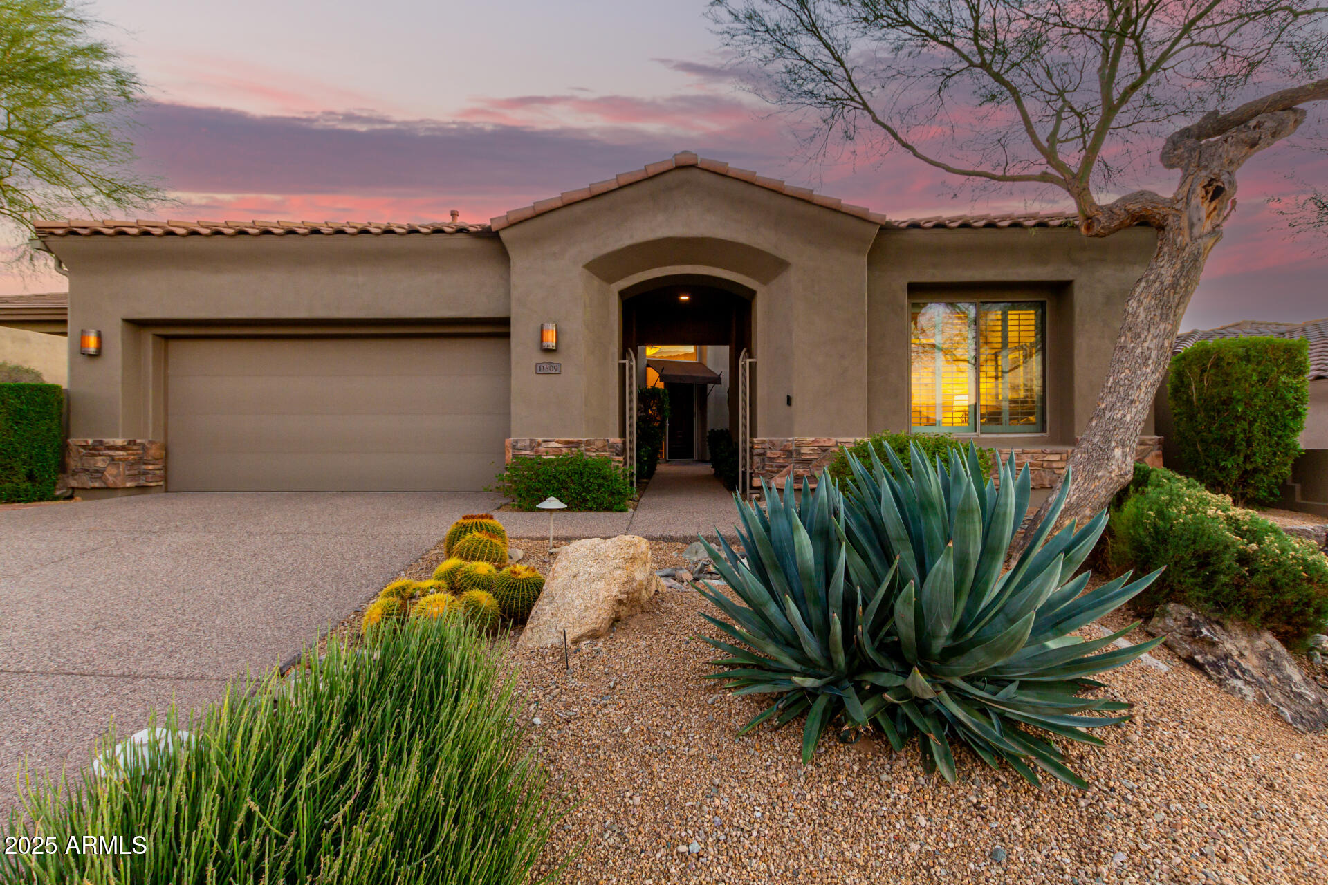 11509 E BECK Lane