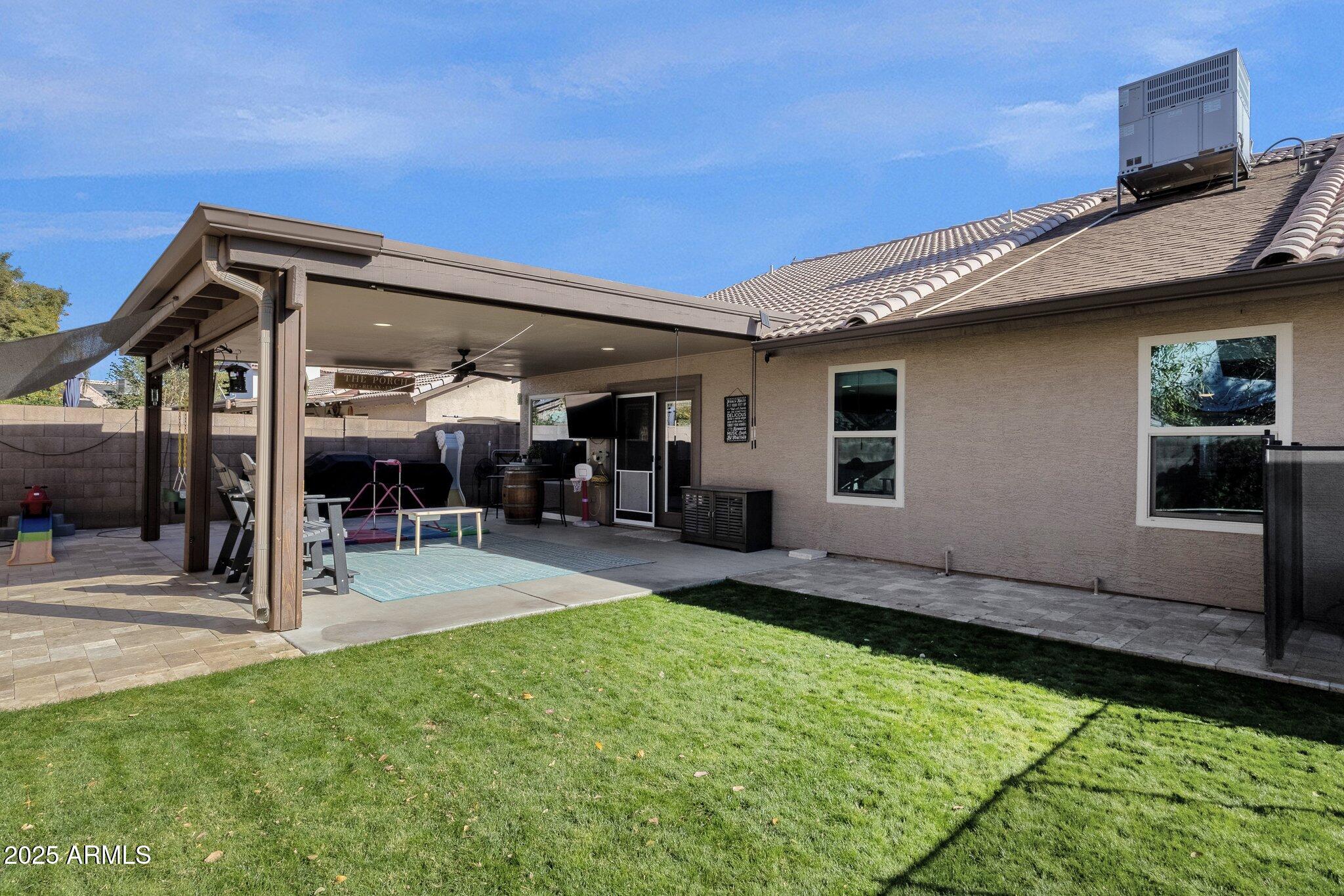3844 W MISTY WILLOW Lane