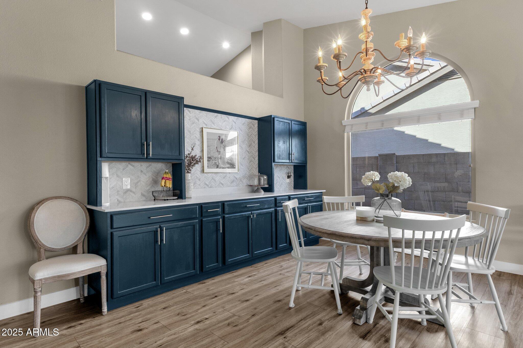3844 W MISTY WILLOW Lane