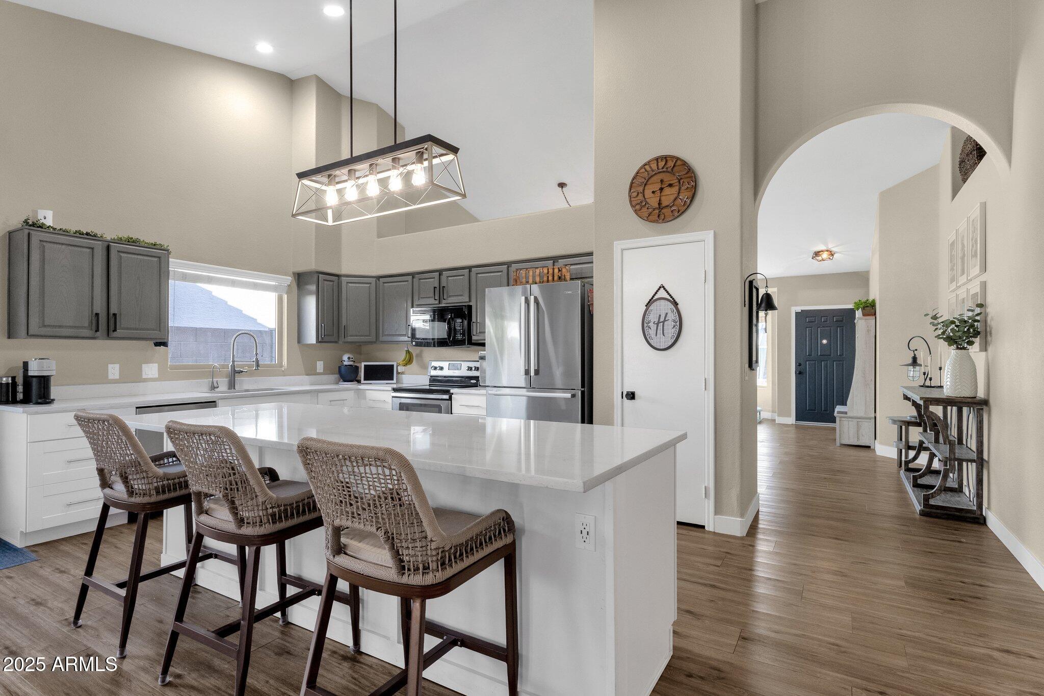 3844 W MISTY WILLOW Lane