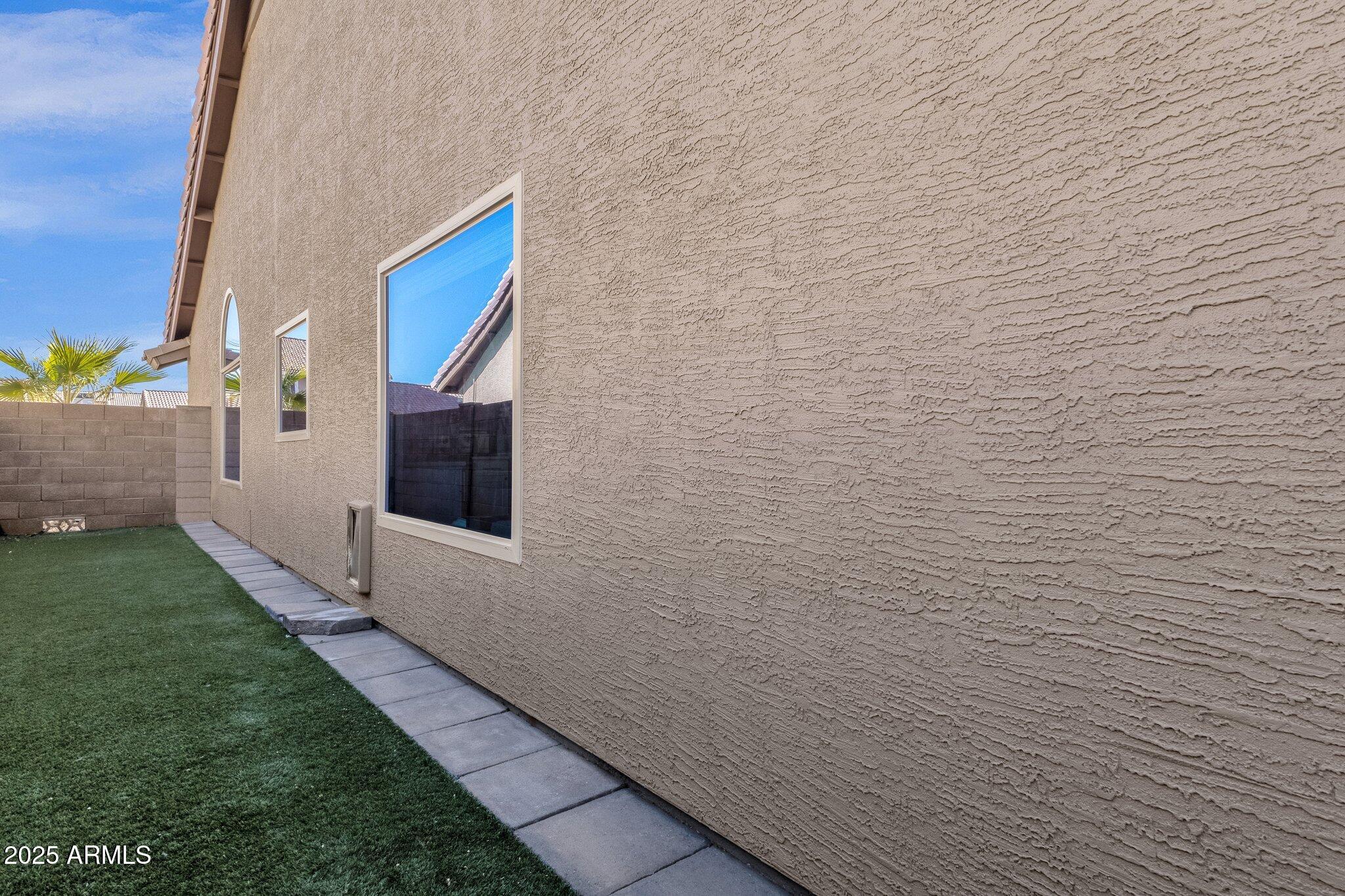 3844 W MISTY WILLOW Lane
