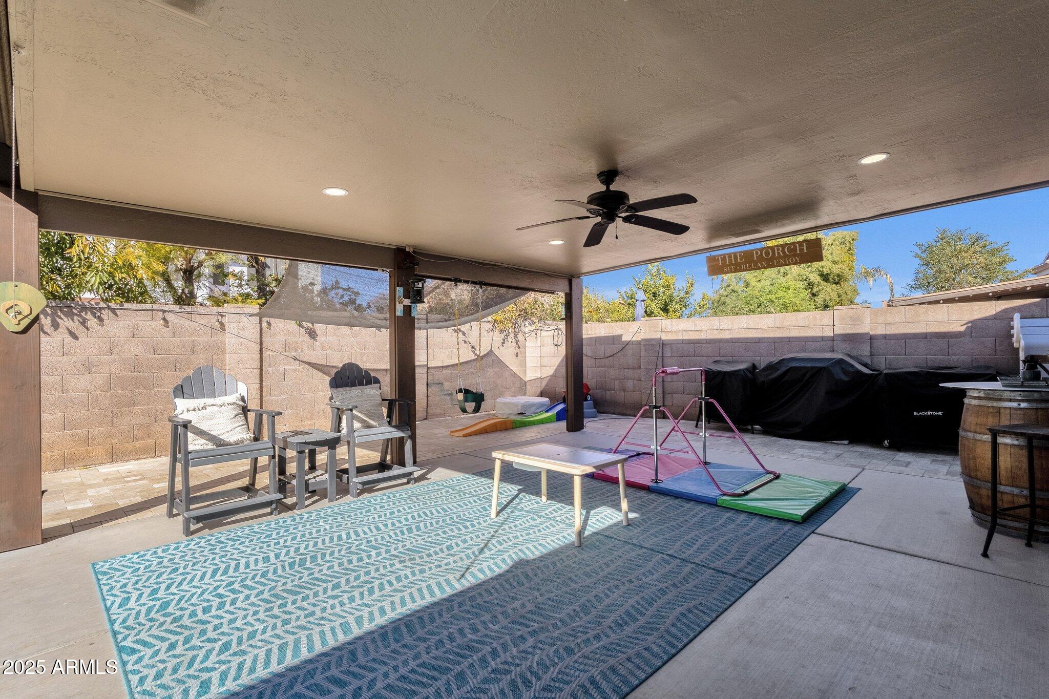 3844 W MISTY WILLOW Lane