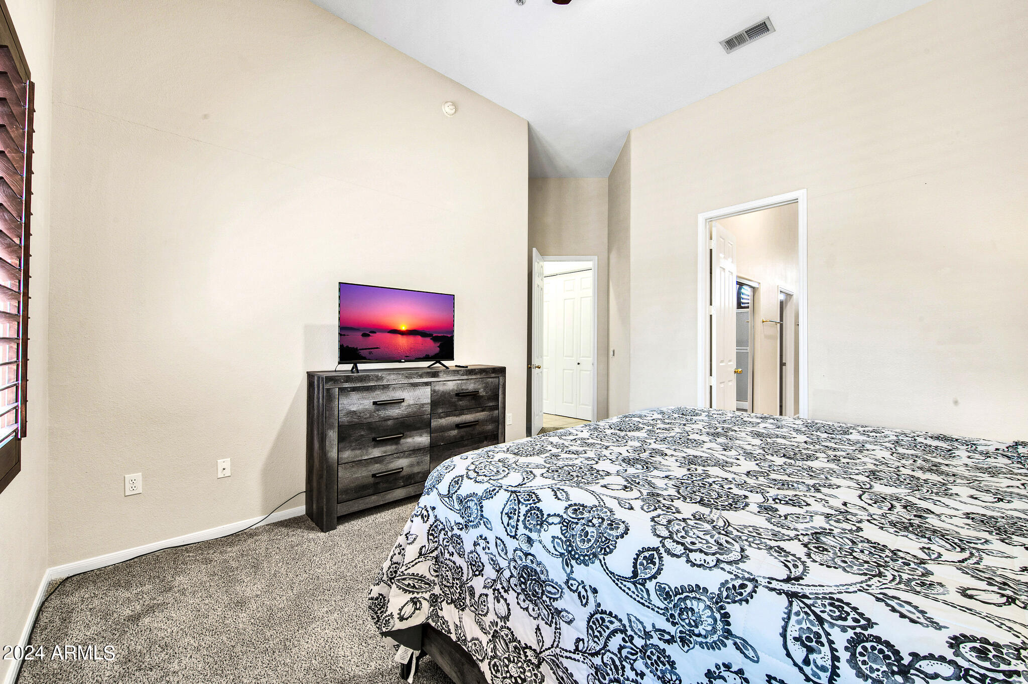8245 E BELL Road 209