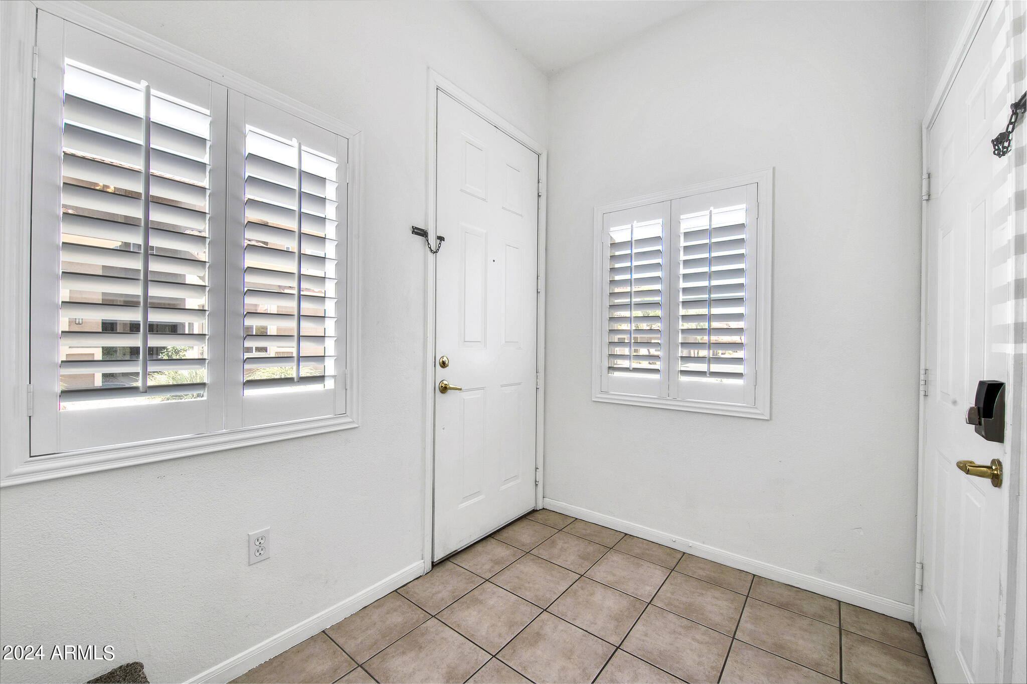 8245 E BELL Road 209