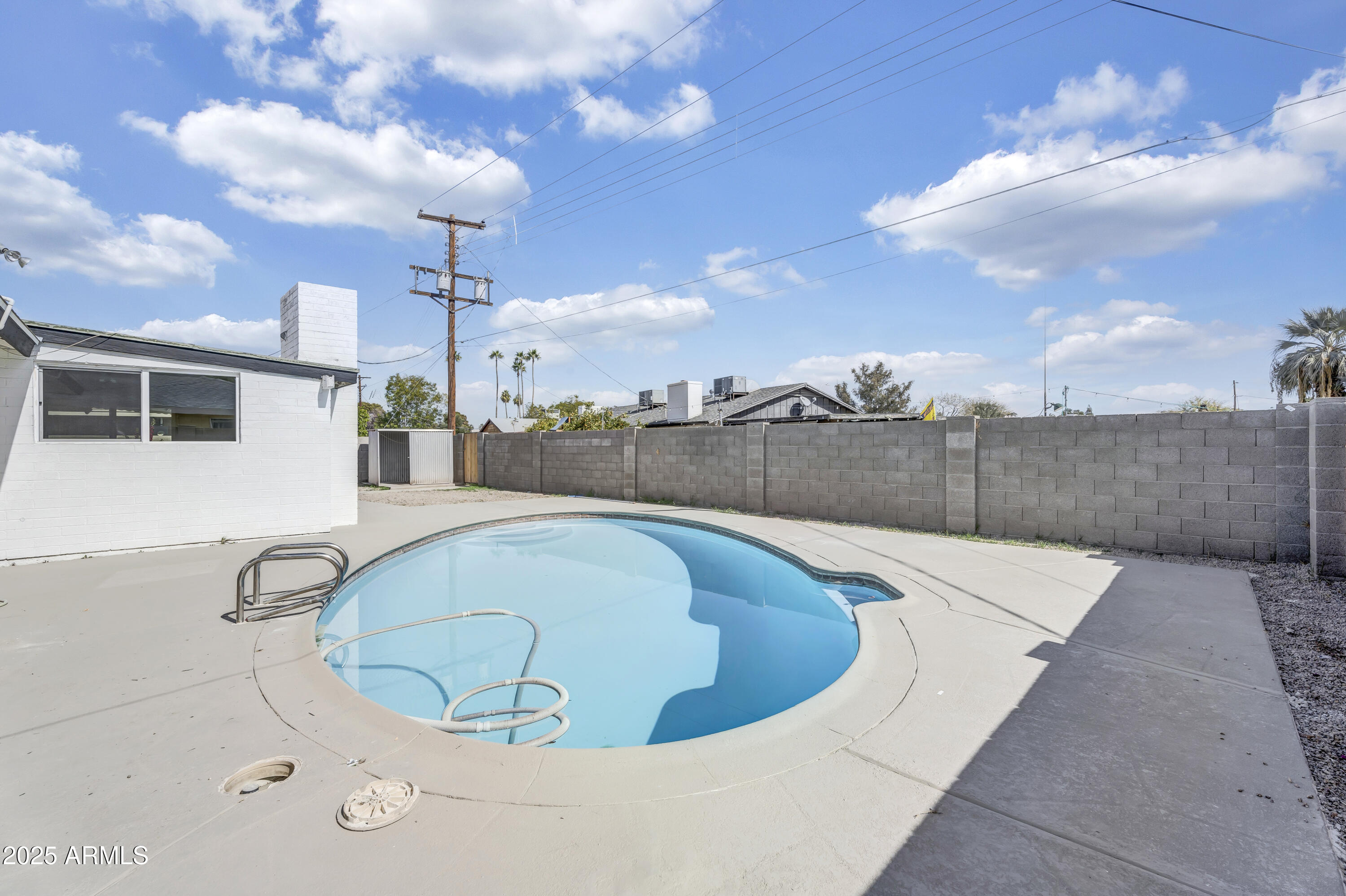 7745 N 33RD Avenue