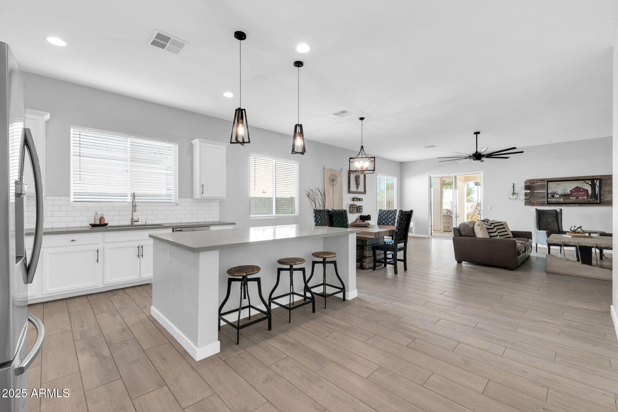 1291 E LA FORTUNA Court