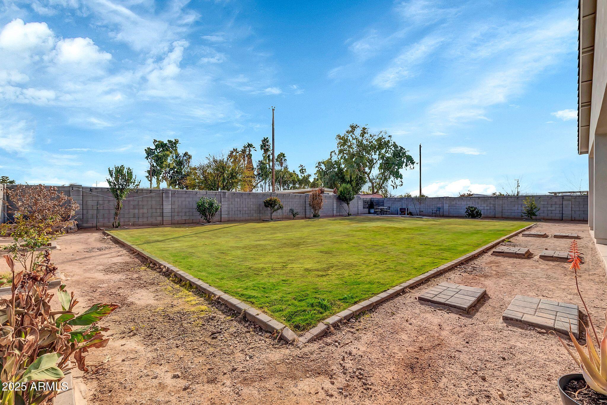 1291 E LA FORTUNA Court