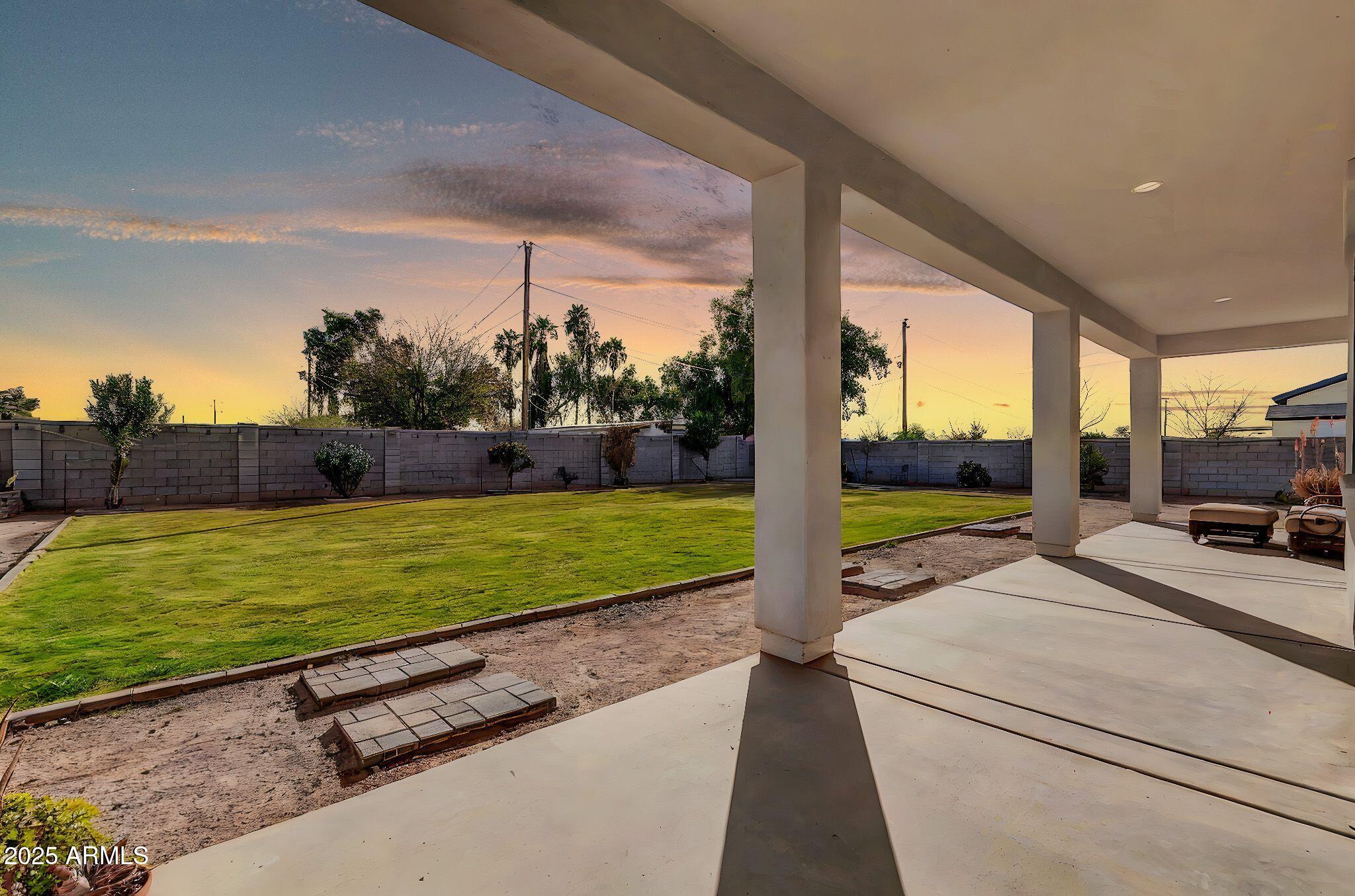 1291 E LA FORTUNA Court